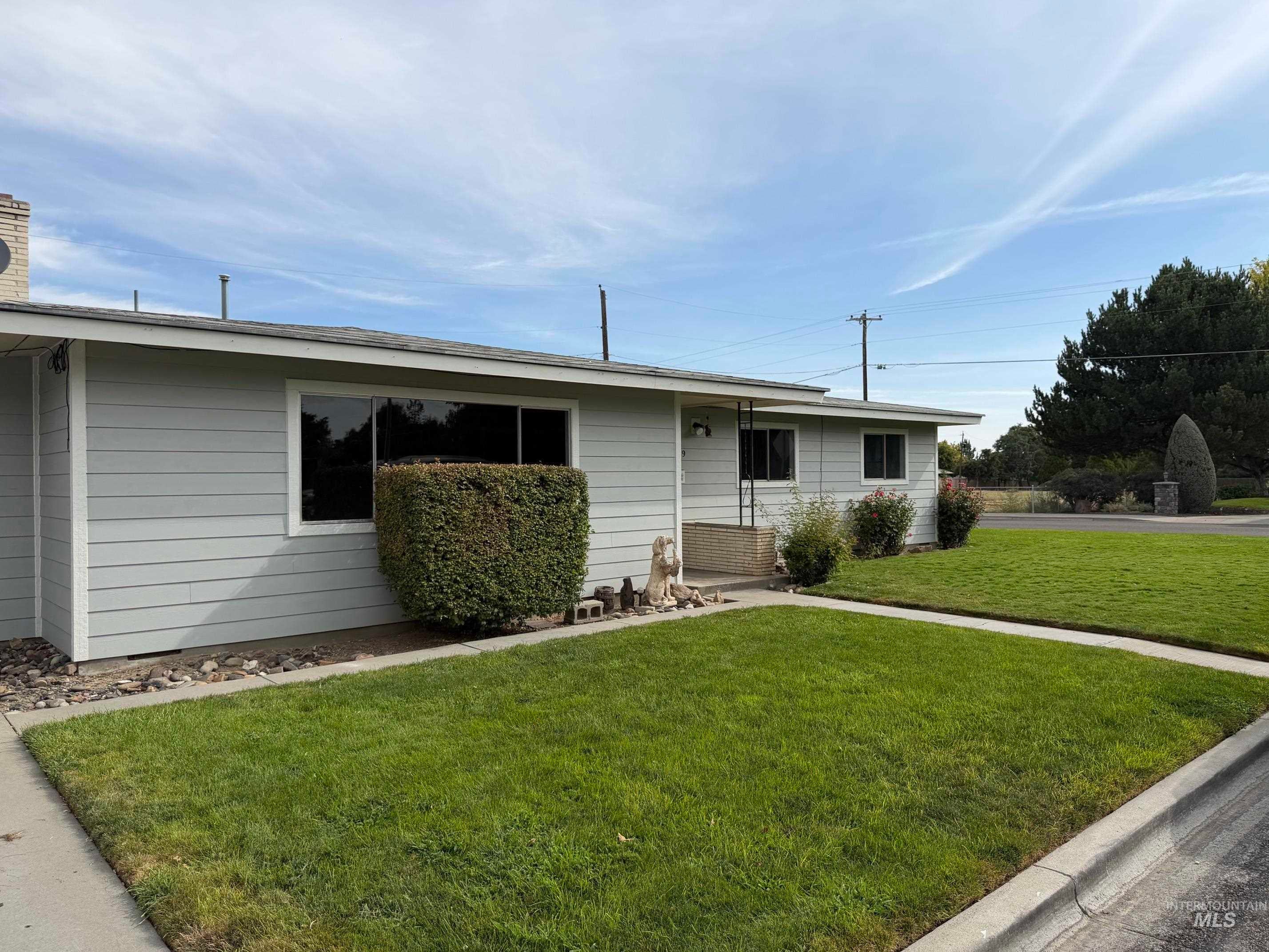11th Ave, Ontario, OR 97914