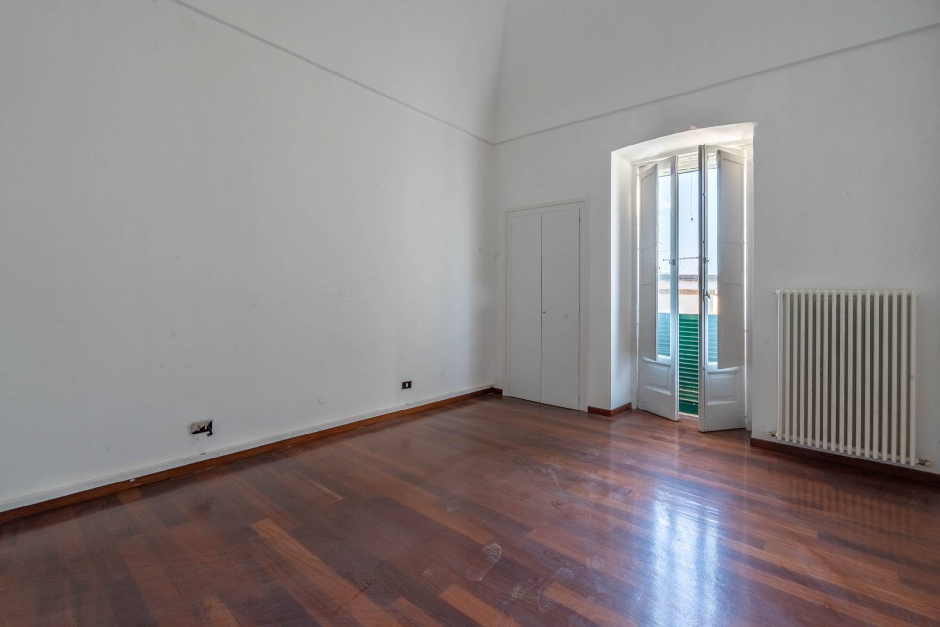 Piazza XX Settembre, Martina Franca, Taranto, 74015, IT, 8 Bedrooms Bedrooms, ,4 BathroomsBathrooms,Residential,For Sale,Piazza XX Settembre,1657102