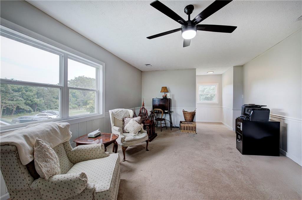 Adairsville, Georgia, 30103, United States, 3 Bedrooms Bedrooms, ,3 BathroomsBathrooms,Residential,For Sale,1848966