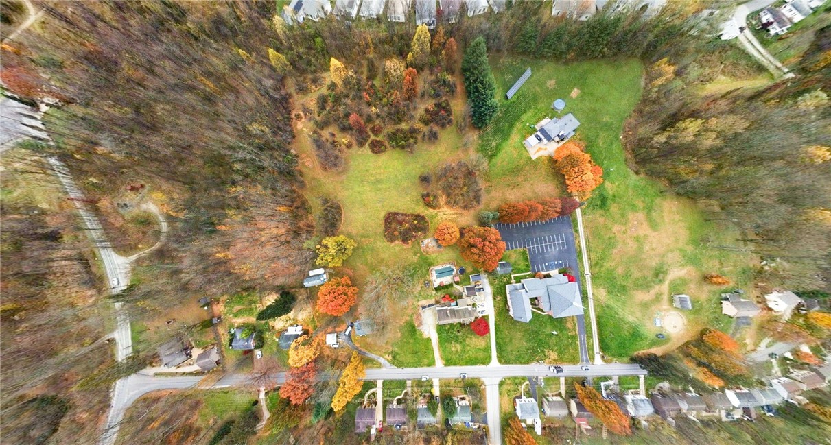 Plum Boro, Pennsylvania, 15239, United States, 4 Bedrooms Bedrooms, ,4 BathroomsBathrooms,Residential,For Sale,1996480