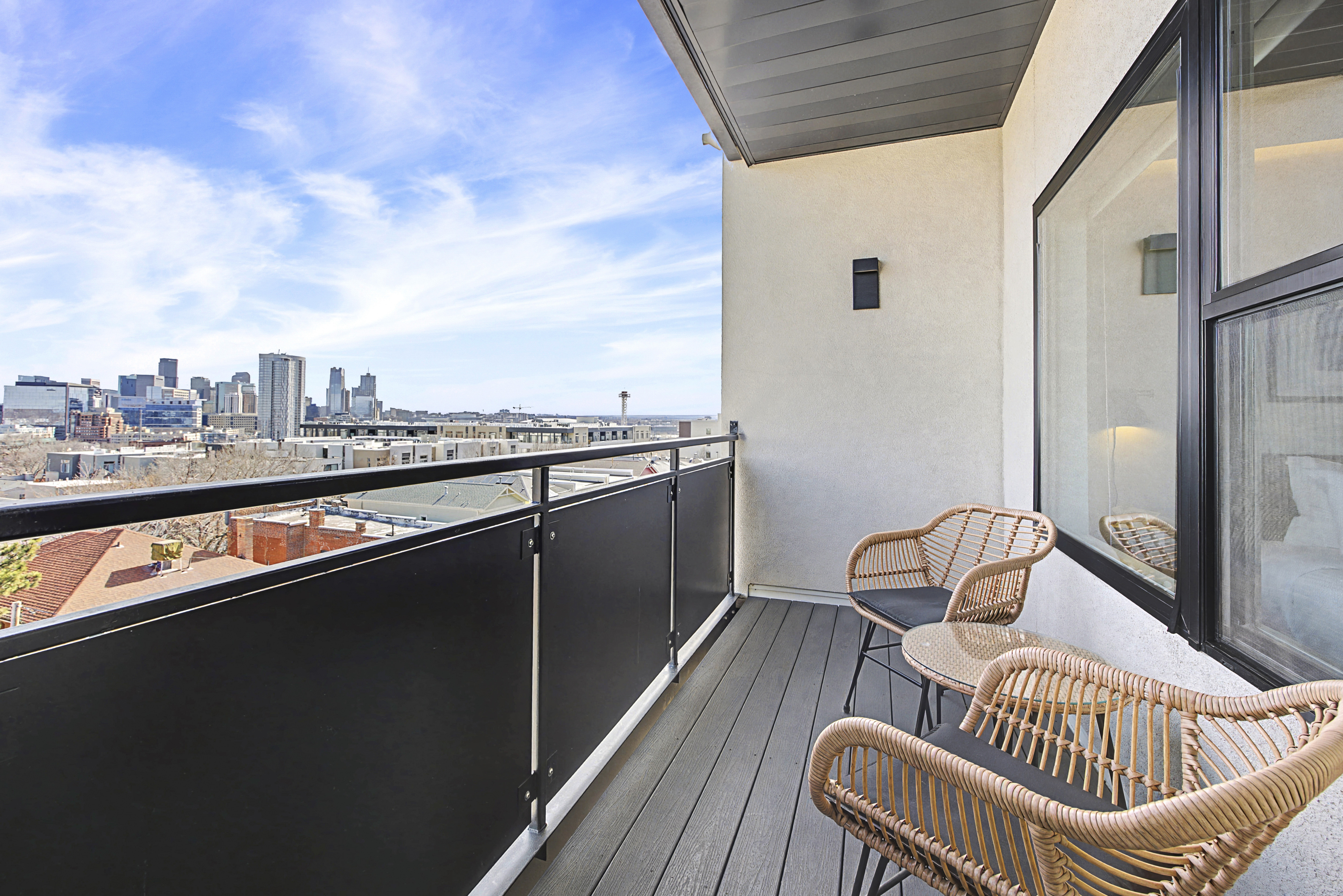  Modern design, urban convenience, and investment flexibility in LoHi - 物件實景