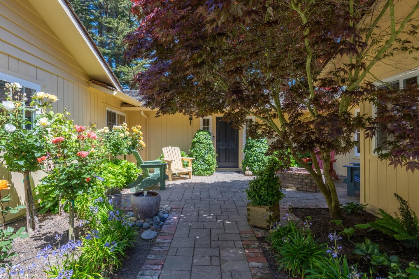 Monterey, California, 93940, United States, 3 Bedrooms Bedrooms, ,2 BathroomsBathrooms,Residential,For Sale,1837476