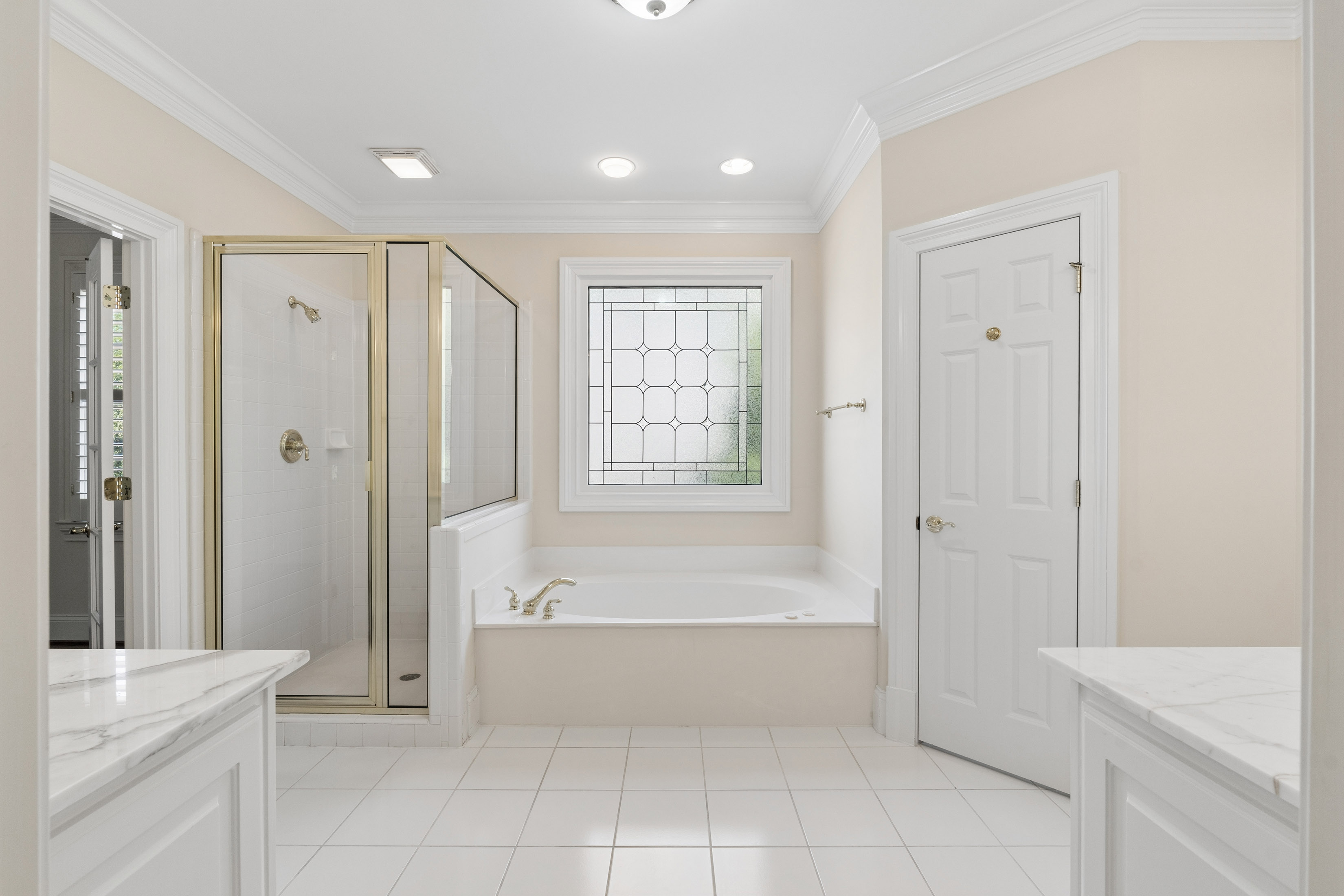  Traditional Cedar Shingle Beauty - 物件實景