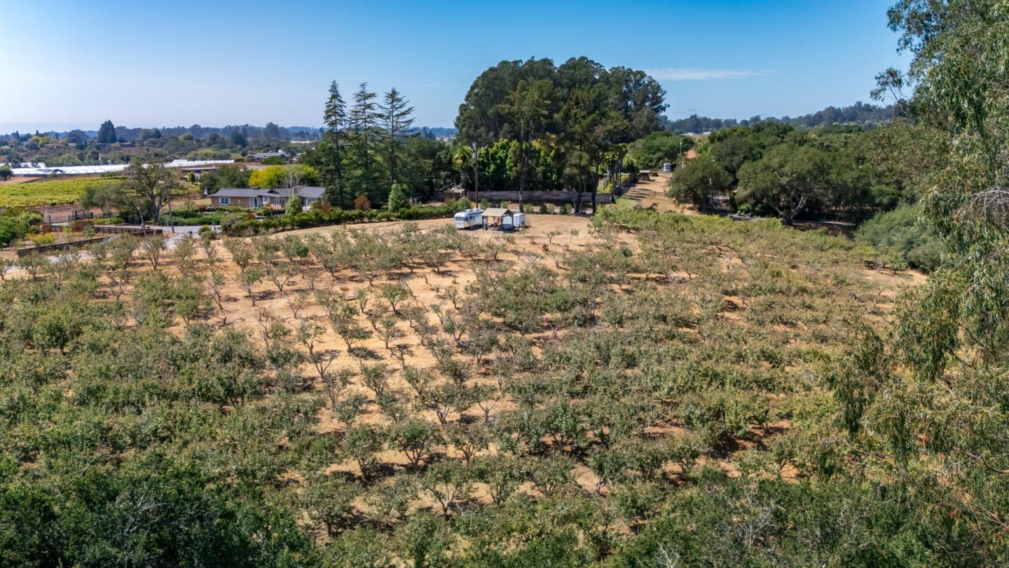Watsonville, California, 95076, United States, ,Land,For Sale,1942111