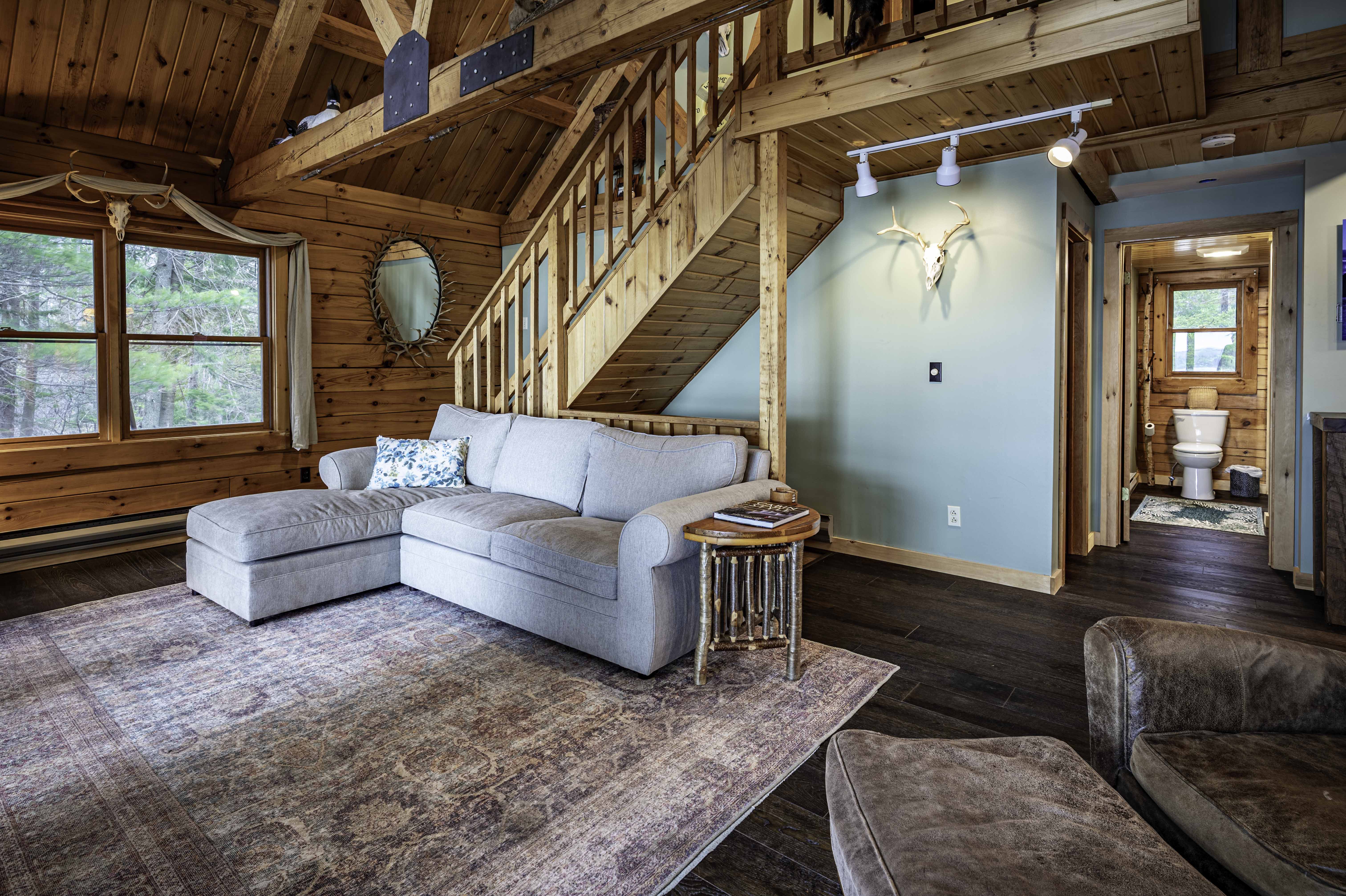  A Classic Adirondack Log Home on Pristine First Lake Frontage - 物件實景