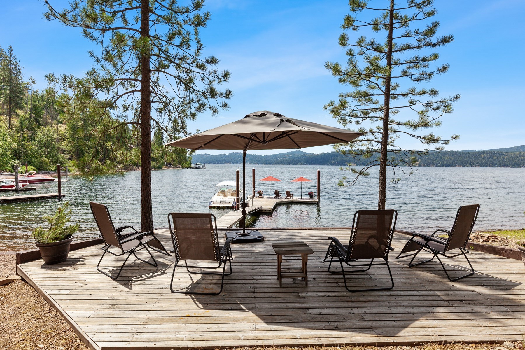  Captivating Upscale Log Lakefront Retreat - 物件實景