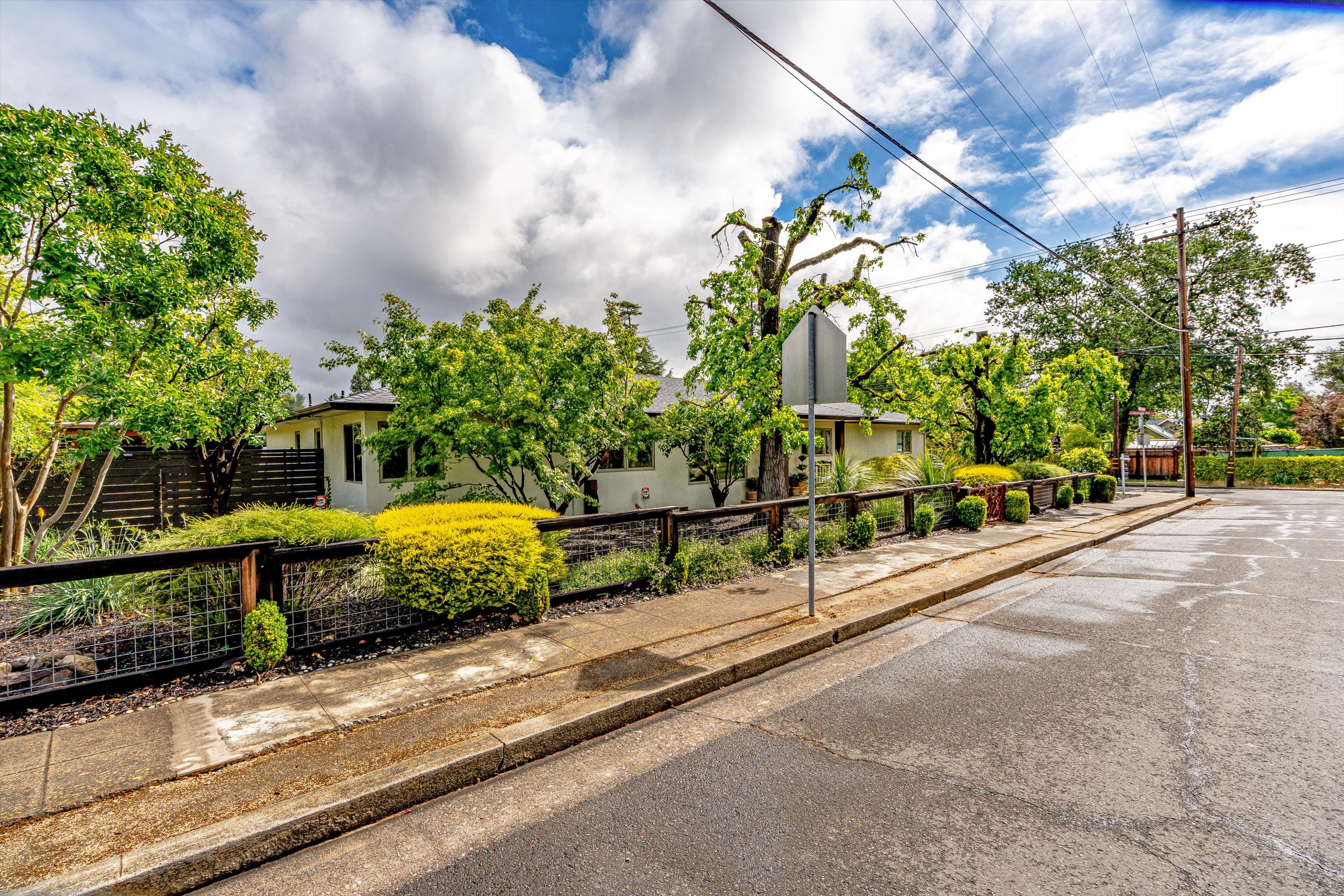  1610 Spring Mountain Road St. Helena - 物件實景