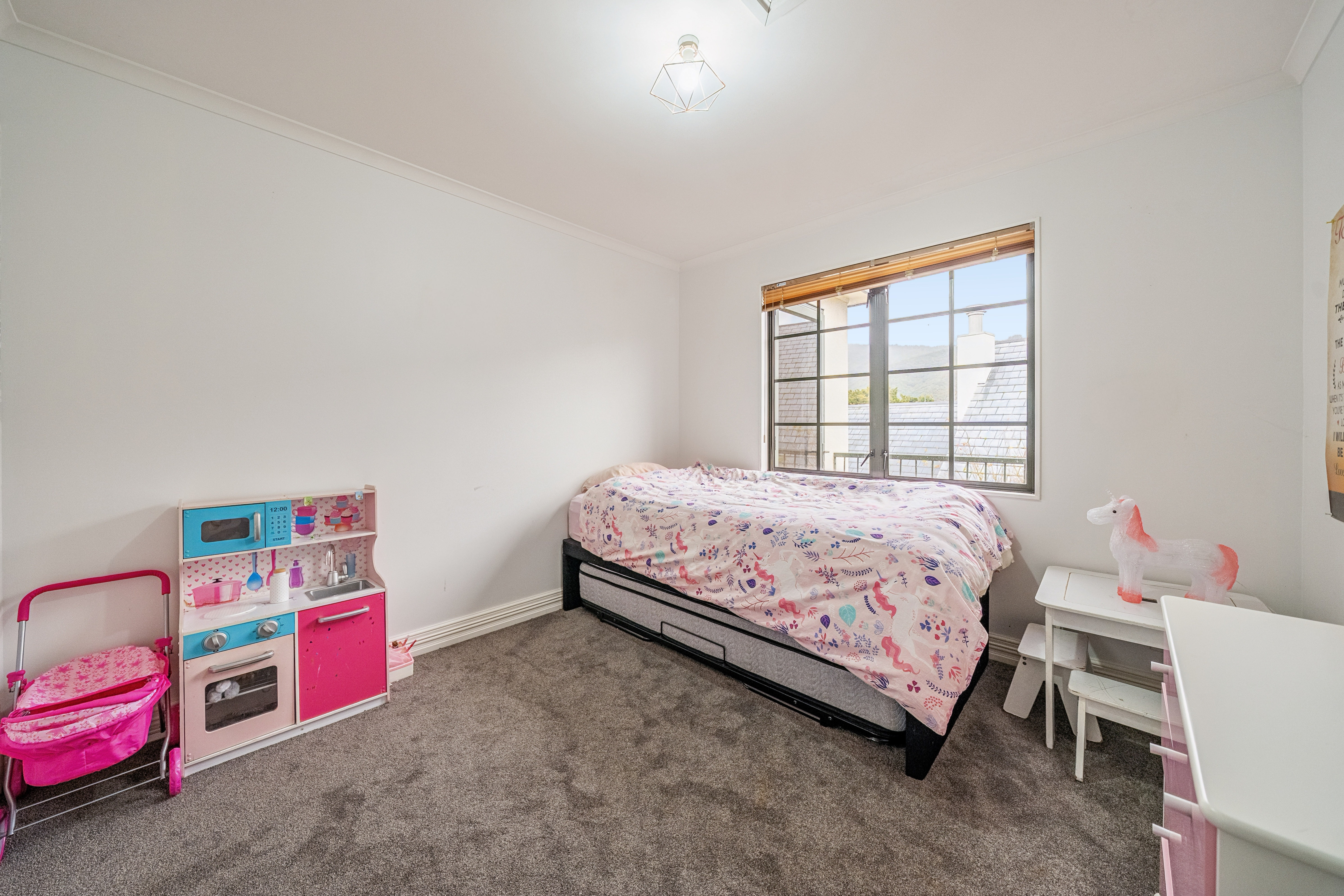  29 Clearwater Terrace, Brown Owl, Upper Hutt - 物件實景
