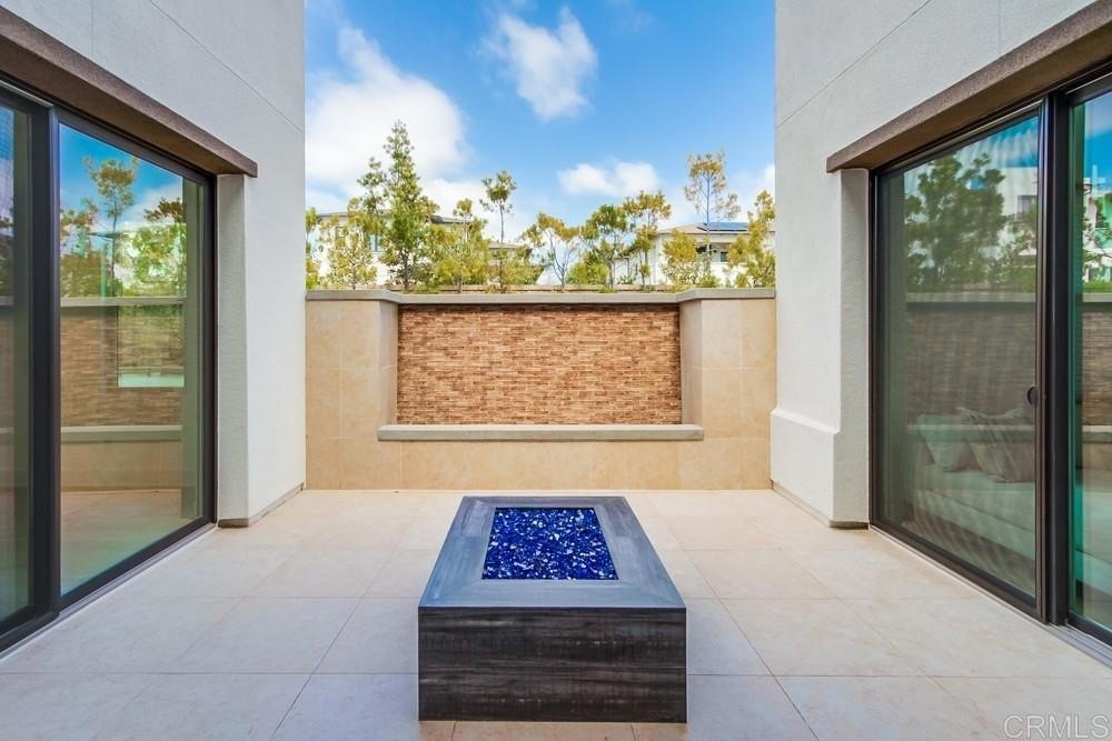 San Diego, California, 92130, United States, 5 Bedrooms Bedrooms, ,5 BathroomsBathrooms,Residential,For Sale,1905990