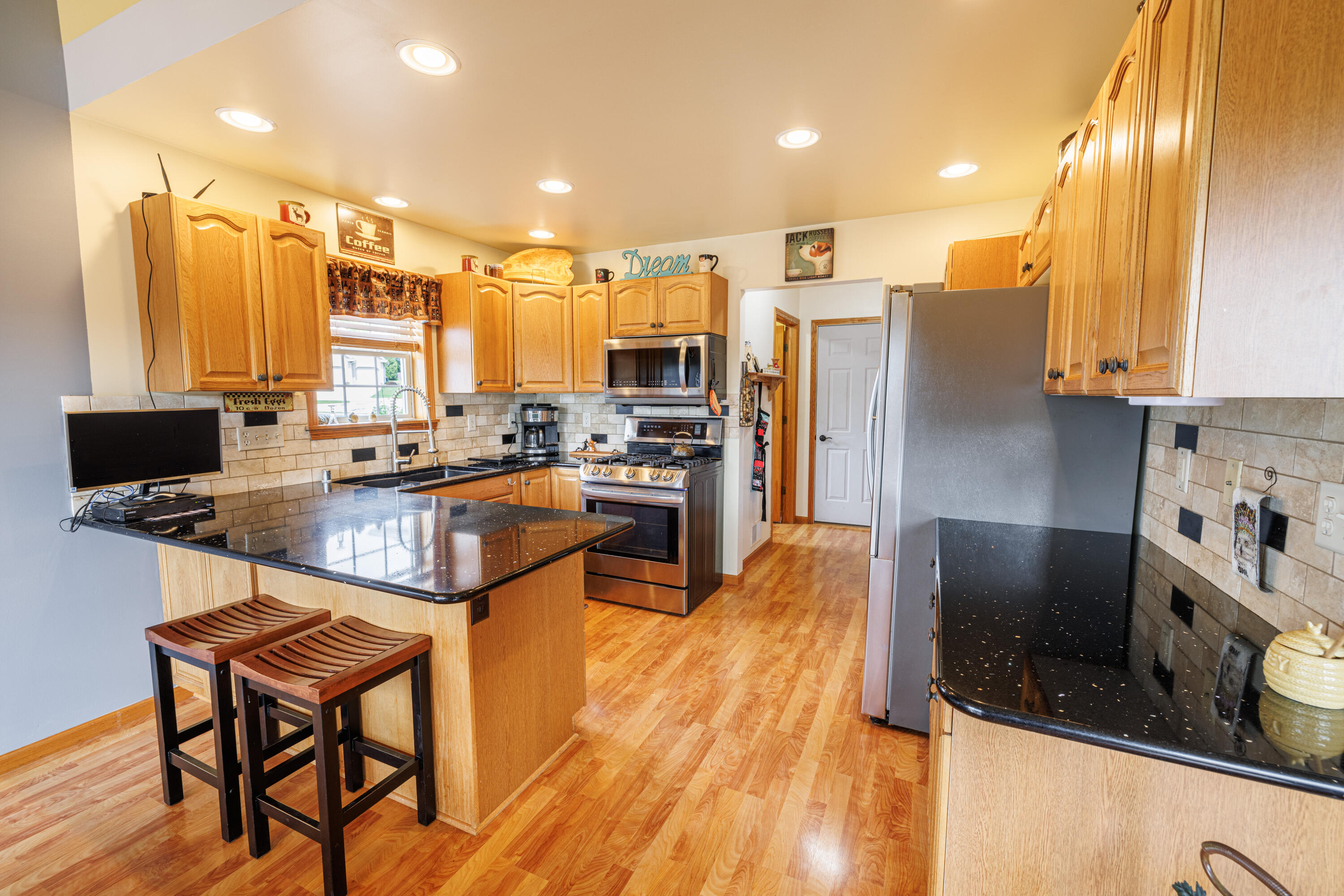 Theresa, Wisconsin, 53091, United States, 4 Bedrooms Bedrooms, ,4 BathroomsBathrooms,Residential,For Sale,1927887