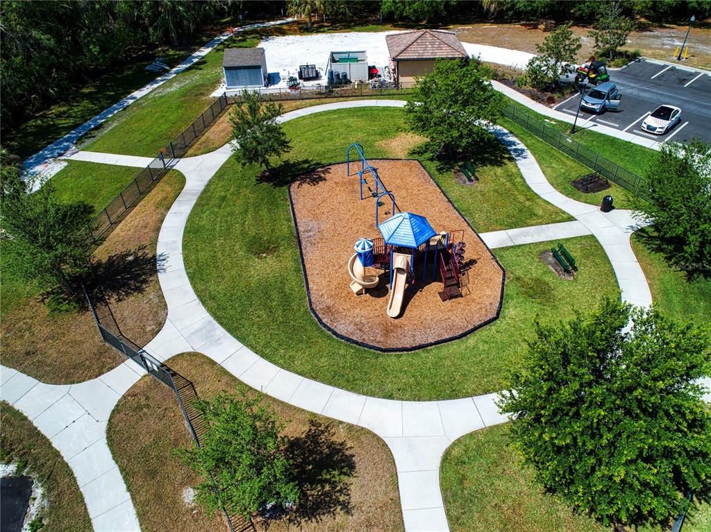 Bradenton, Florida, 34212, United States, 4 Bedrooms Bedrooms, ,3 BathroomsBathrooms,Residential,For Sale,1829585