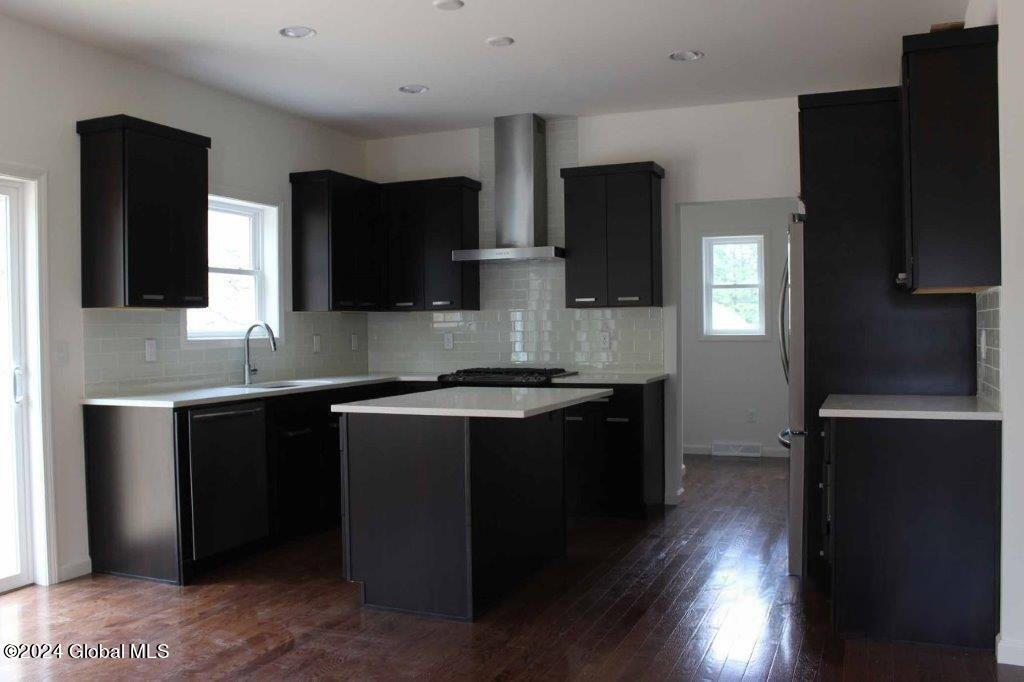 Mechanicville, New York, 12118, United States, 3 Bedrooms Bedrooms, ,3 BathroomsBathrooms,Residential,For Sale,1807596