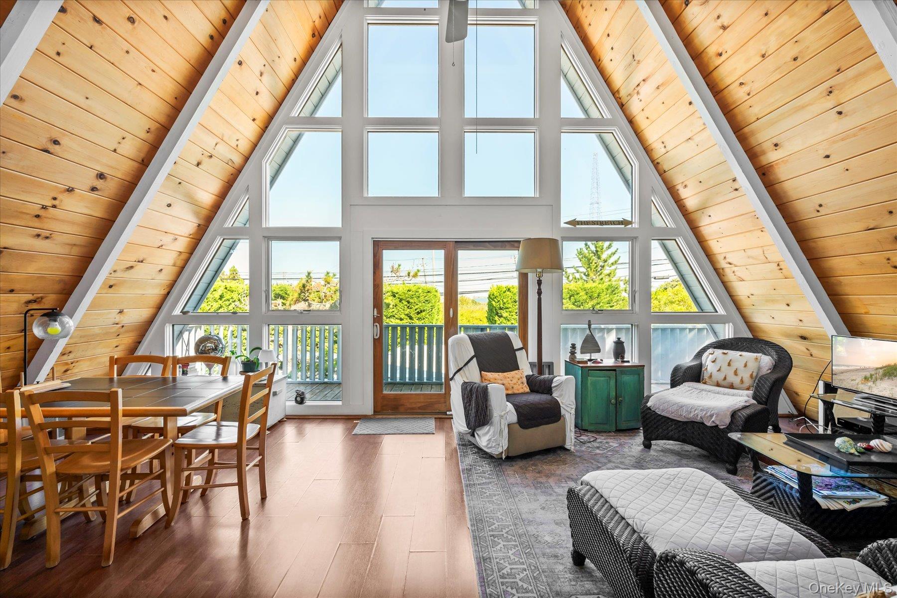 Amagansett, New York, 11930, United States, 3 Bedrooms Bedrooms, ,2 BathroomsBathrooms,Residential,For Sale,1980686