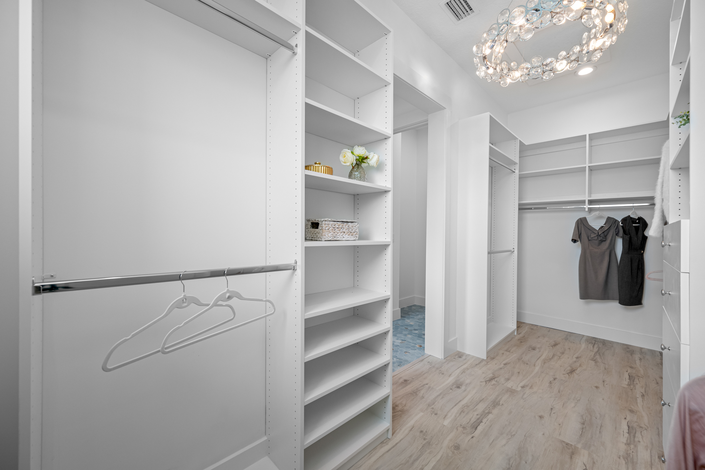 Madeira Beach, Florida, 33708, United States, 6 Bedrooms Bedrooms, ,6 BathroomsBathrooms,Residential,For Sale,1988521