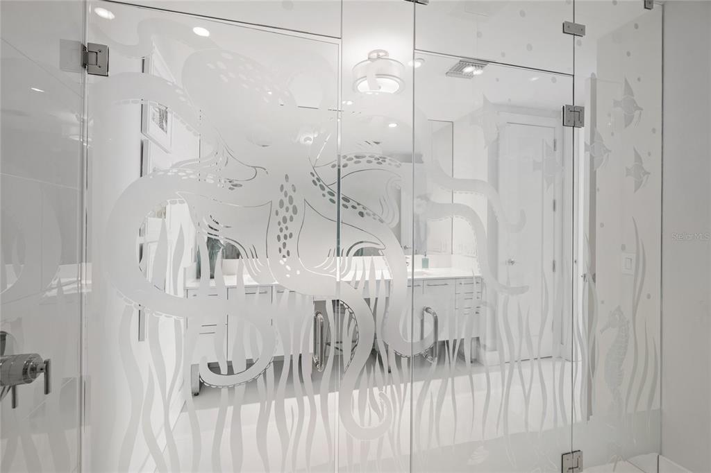 Sarasota, Florida, 34236, United States, 2 Bedrooms Bedrooms, ,3 BathroomsBathrooms,Residential,For Sale,1978058