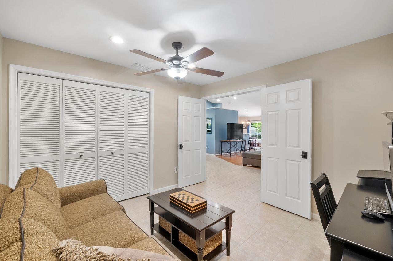 Wellington, Florida, 33414, United States, 2 Bedrooms Bedrooms, ,2 BathroomsBathrooms,Residential,For Sale,1892262