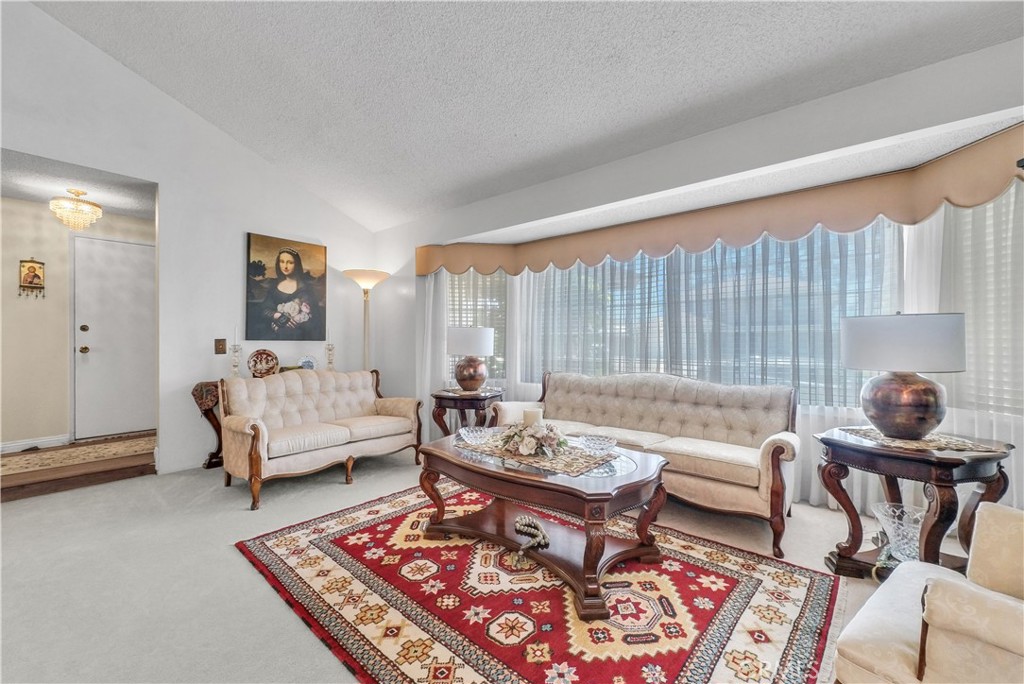 San Dimas, California, 91773, United States, 4 Bedrooms Bedrooms, ,2 BathroomsBathrooms,Residential,For Sale,1888306