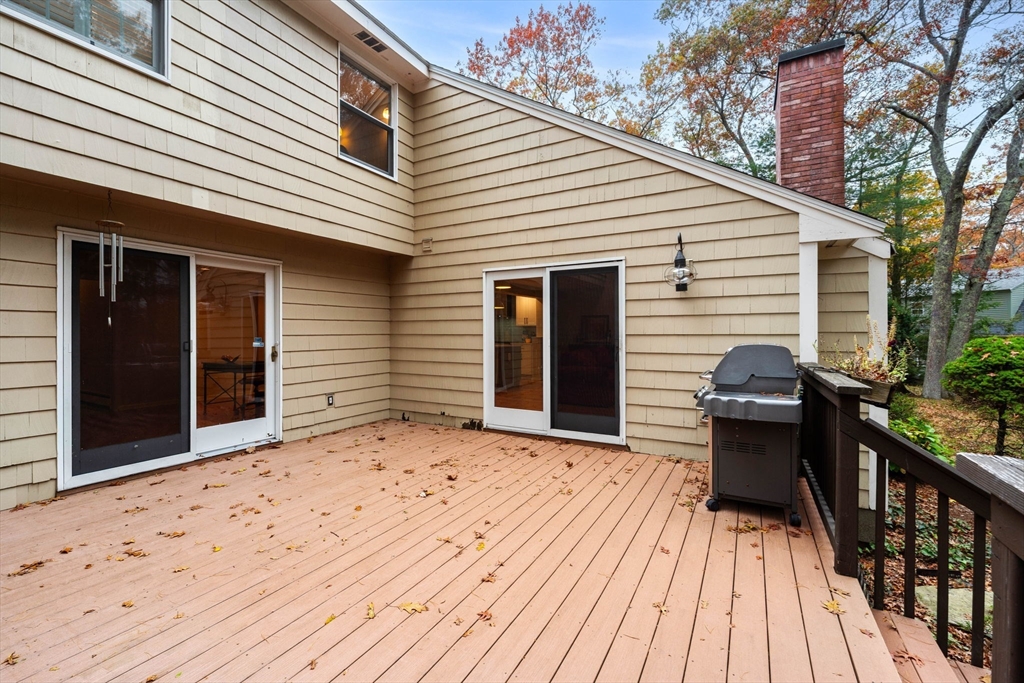 Andover, Massachusetts, 01810, United States, 4 Bedrooms Bedrooms, ,3 BathroomsBathrooms,Residential,For Sale,1987628