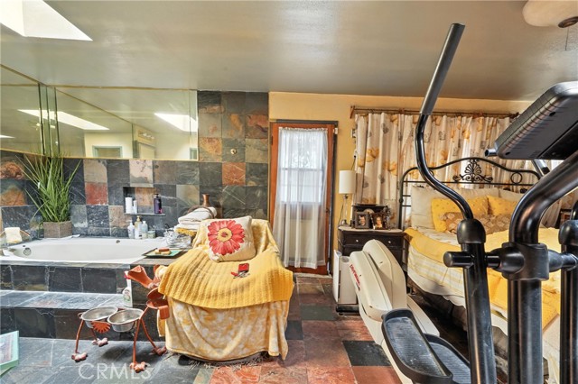 East Los Angeles, California, 90022, United States, 3 Bedrooms Bedrooms, ,Residential,For Sale,1854488