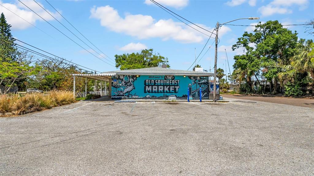 St Petersburg, Florida, 33705, United States, 3 Bedrooms Bedrooms, ,3 BathroomsBathrooms,Residential,For Sale,1778823