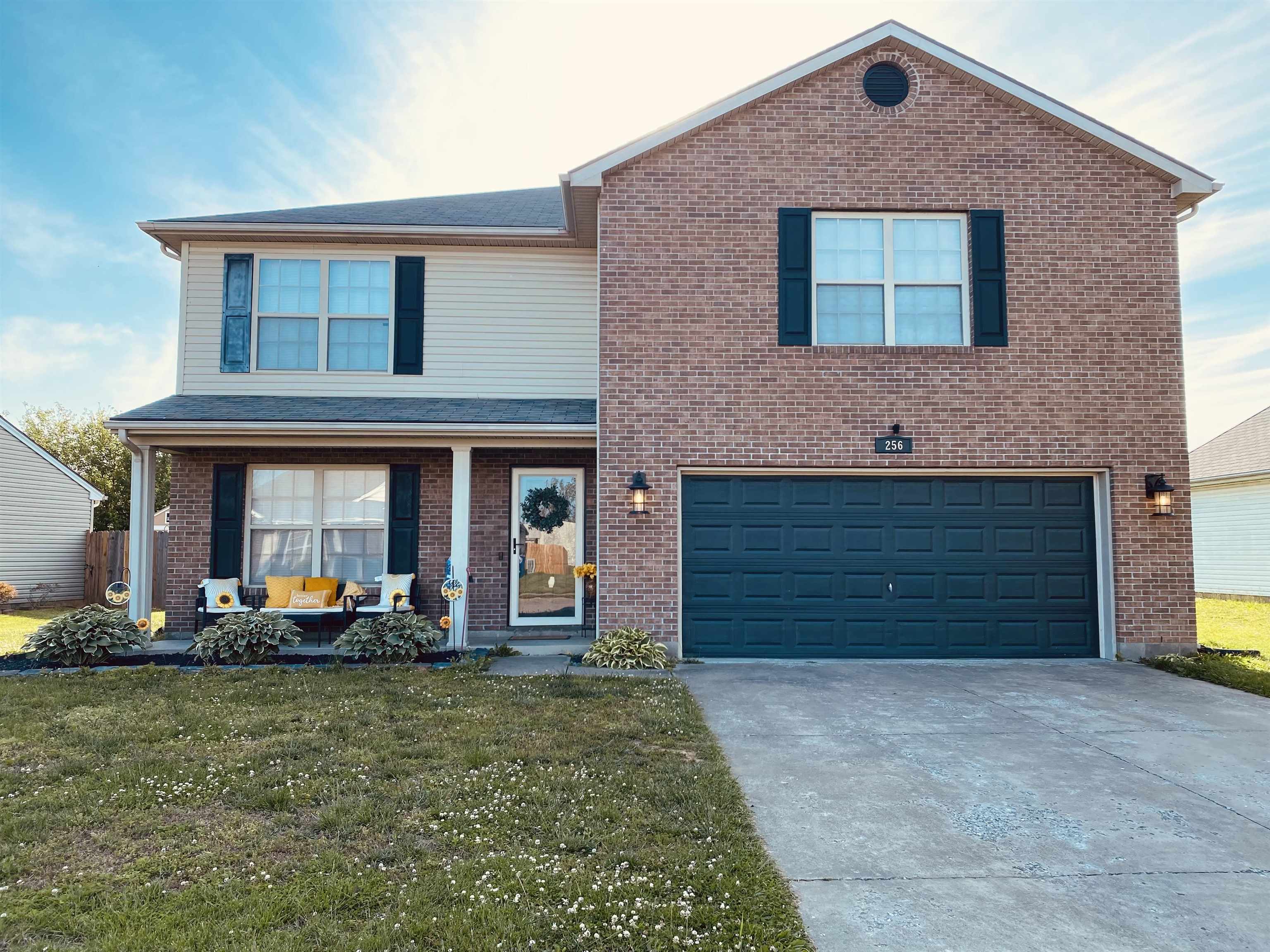 Fox Hollow Run, Henderson, KY 42420