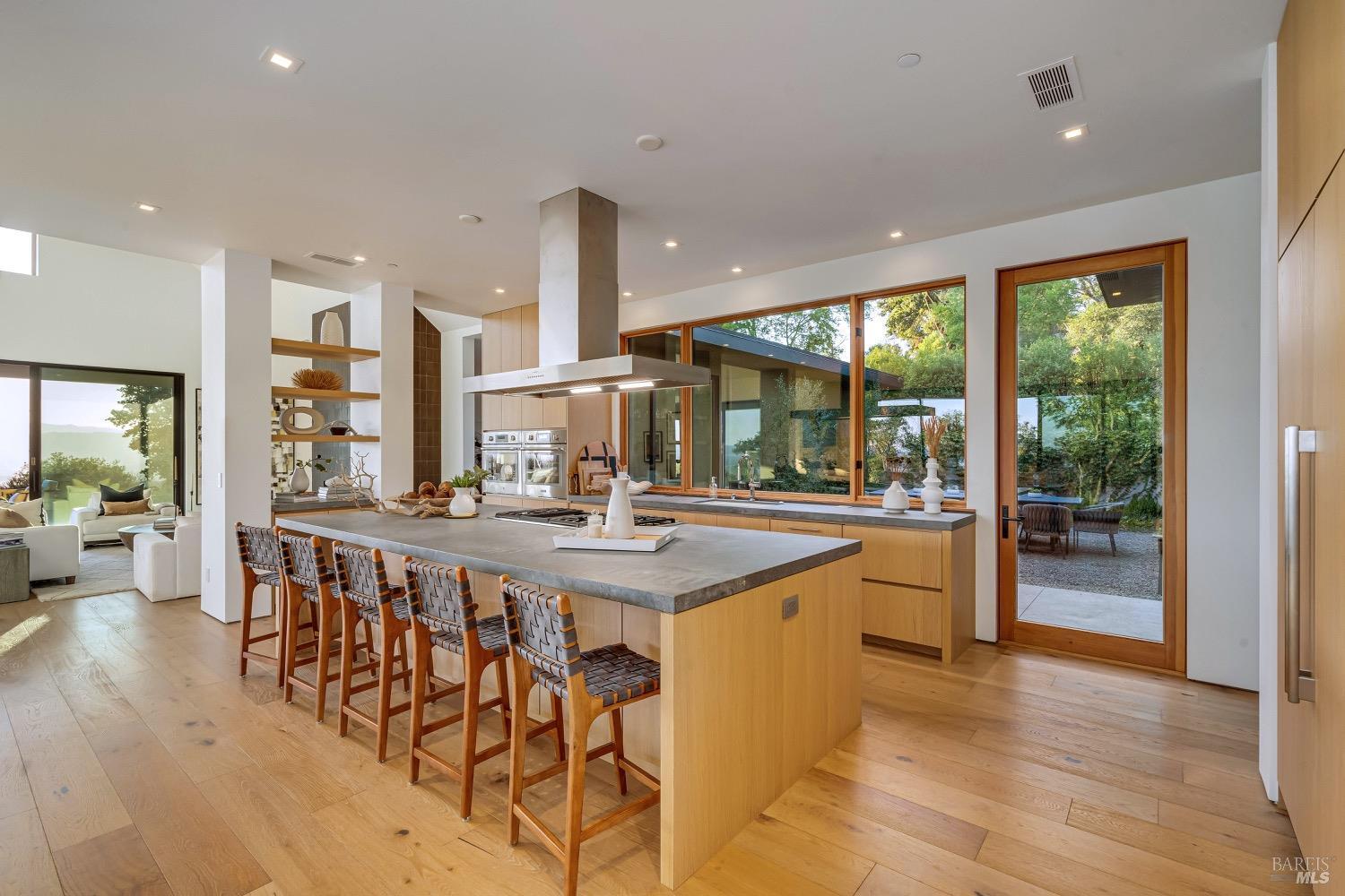 Napa, California, 94558, United States, 5 Bedrooms Bedrooms, ,8 BathroomsBathrooms,Residential,For Sale,1898720
