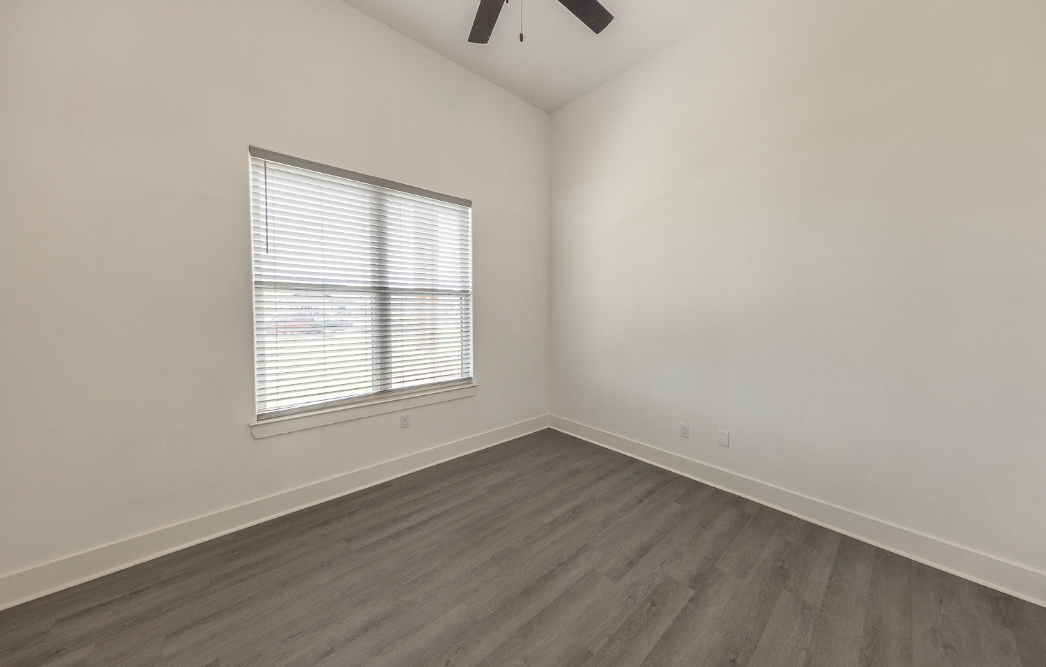 Lubbock, Texas, 79423, United States, 4 Bedrooms Bedrooms, ,3 BathroomsBathrooms,Residential,For Sale,1926032