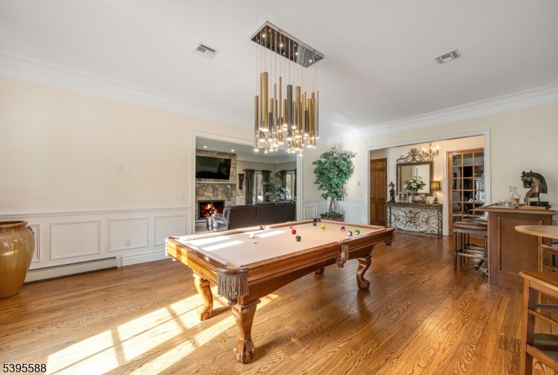 Sparta Twp., New Jersey, 07871, United States, 6 Bedrooms Bedrooms, ,7 BathroomsBathrooms,Residential,For Sale,1987965