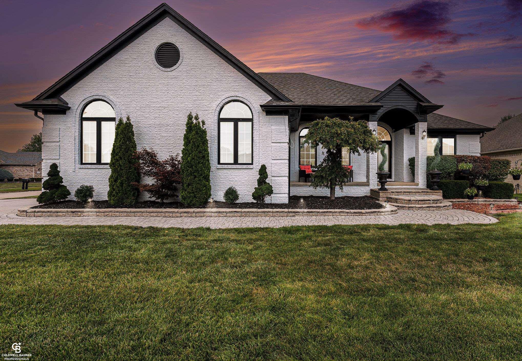 Macomb, Michigan, 48044, United States, 3 Bedrooms Bedrooms, ,3 BathroomsBathrooms,Residential,For Sale,1919570
