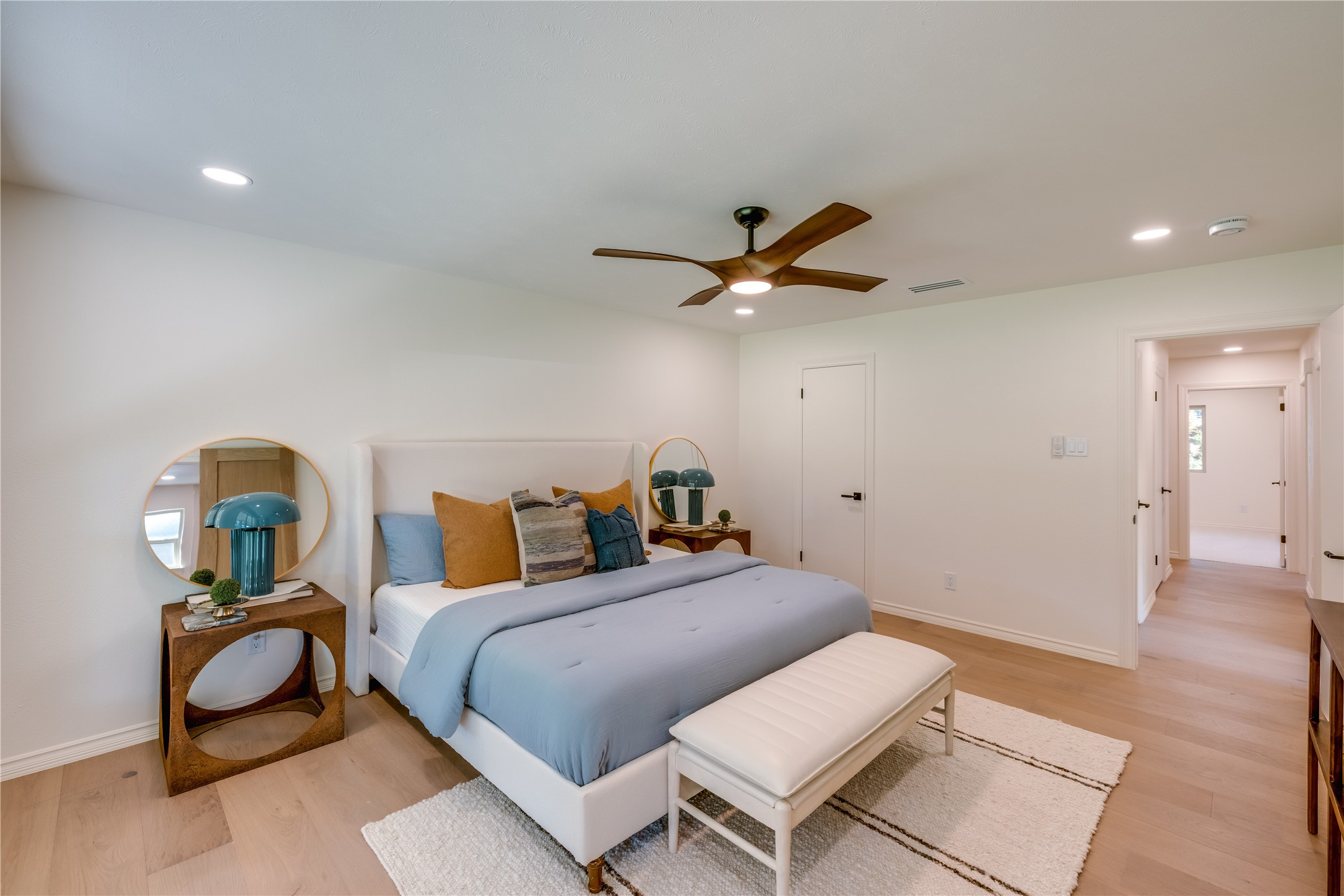 Fort Worth, Texas, 76126, United States, 4 Bedrooms Bedrooms, ,3 BathroomsBathrooms,Residential,For Sale,1971597