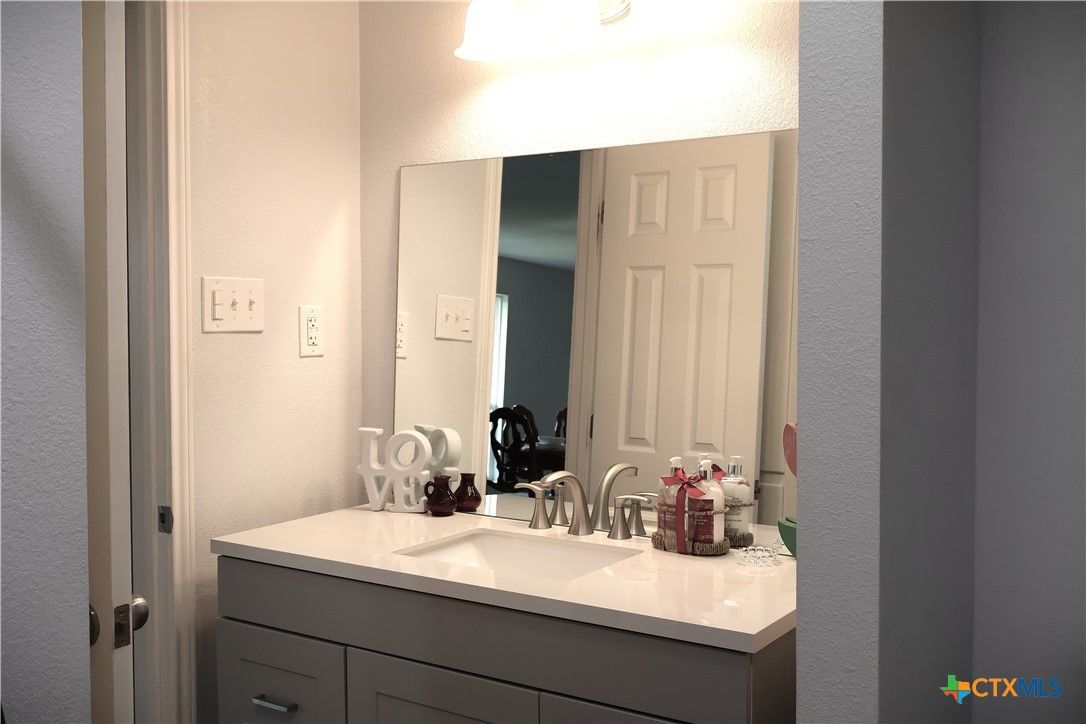 Killeen, Texas, 76542, United States, 3 Bedrooms Bedrooms, ,3 BathroomsBathrooms,Residential,For Sale,1932506