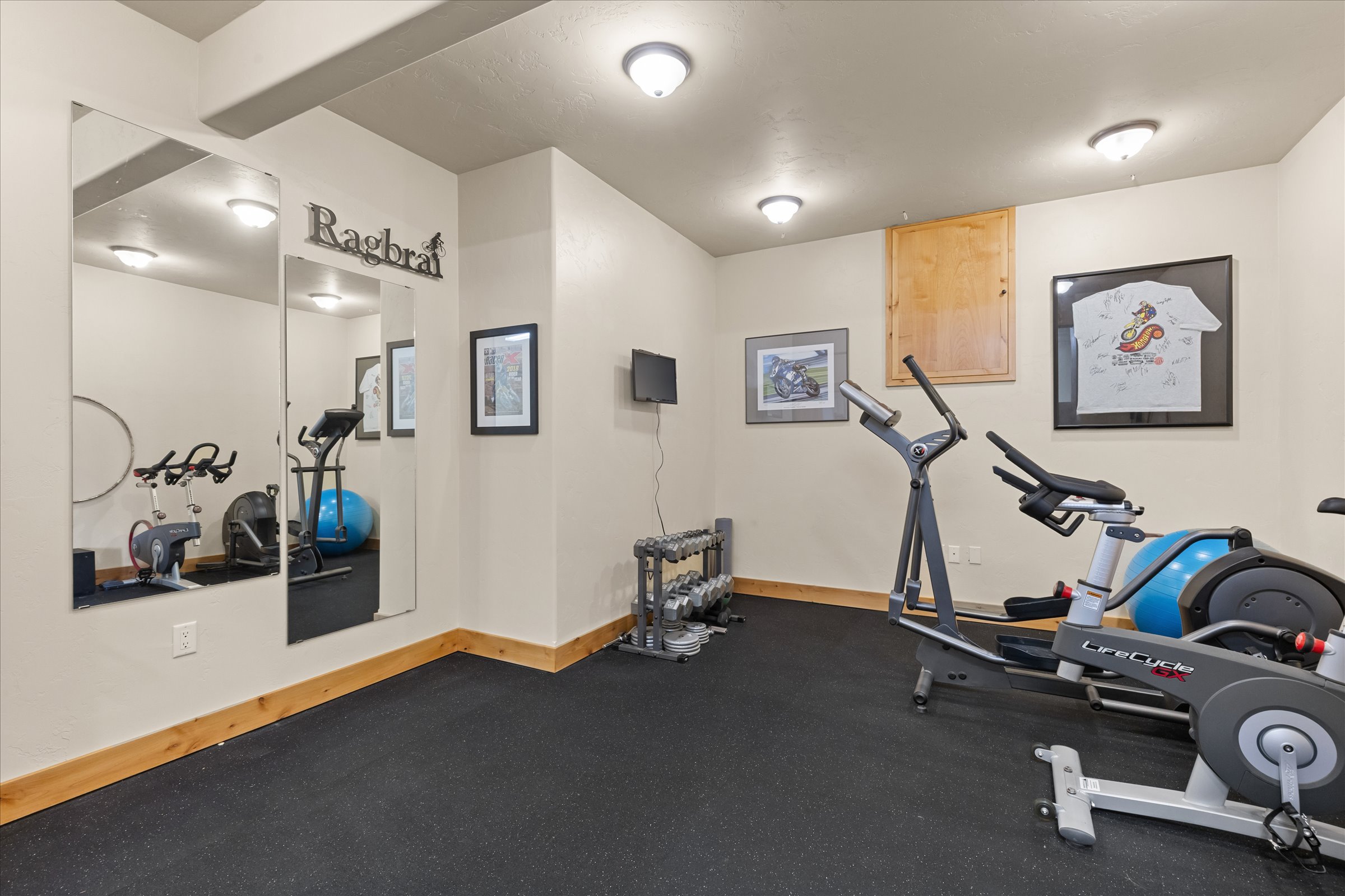  23020 Lynx Basin Lane, Oak Creek, CO 80467 - 物件實景