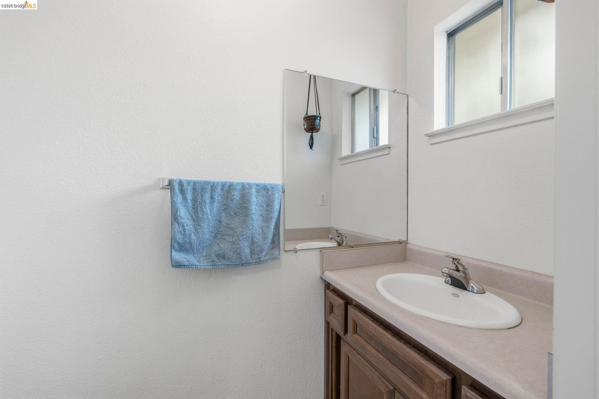 Sonora, California, 95370, United States, 4 Bedrooms Bedrooms, ,2 BathroomsBathrooms,Residential,For Sale,2049184