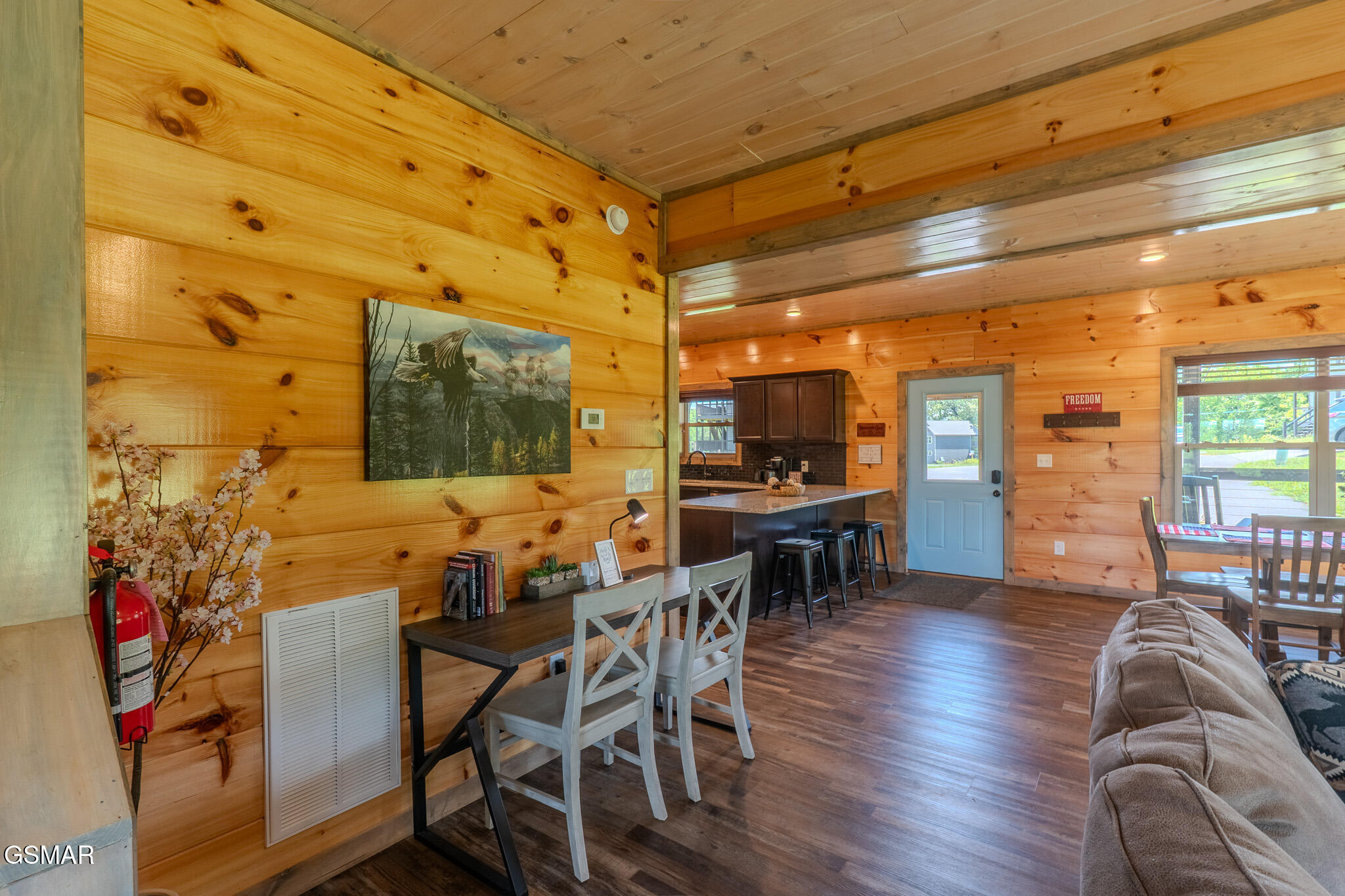 Sevierville, Tennessee, 37876, United States, 3 Bedrooms Bedrooms, ,3 BathroomsBathrooms,Residential,For Sale,2020678