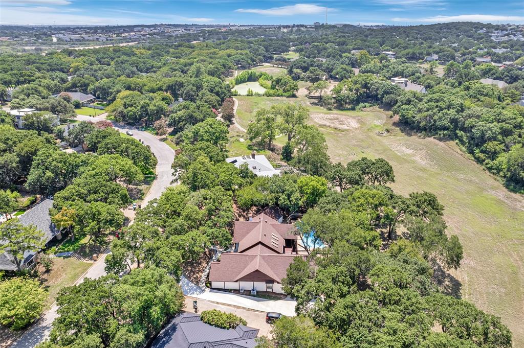 200 Silverleaf Drive, Fort Worth, Texas, 76112, United States, 5 Bedrooms Bedrooms, ,6 BathroomsBathrooms,Residential,For Sale,200 Silverleaf Drive,1618780