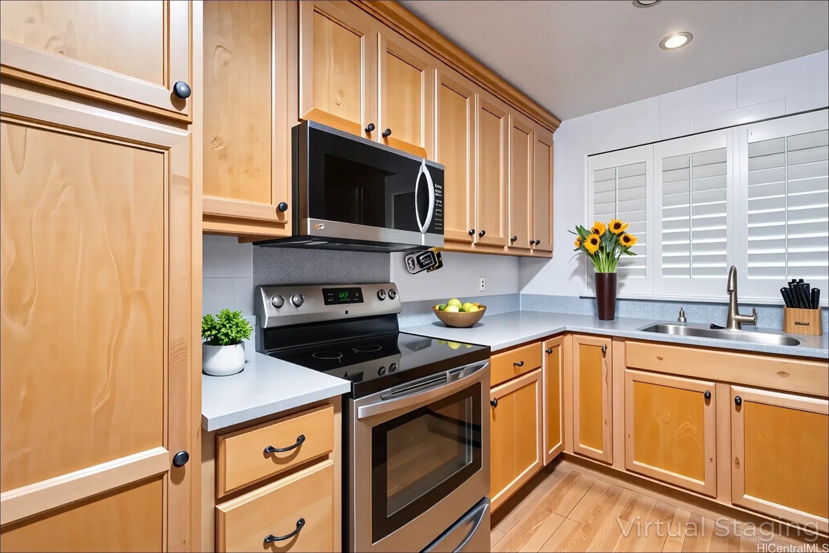 Honolulu, Hawaii, 96818, United States, 3 Bedrooms Bedrooms, ,3 BathroomsBathrooms,Residential,For Sale,1846654