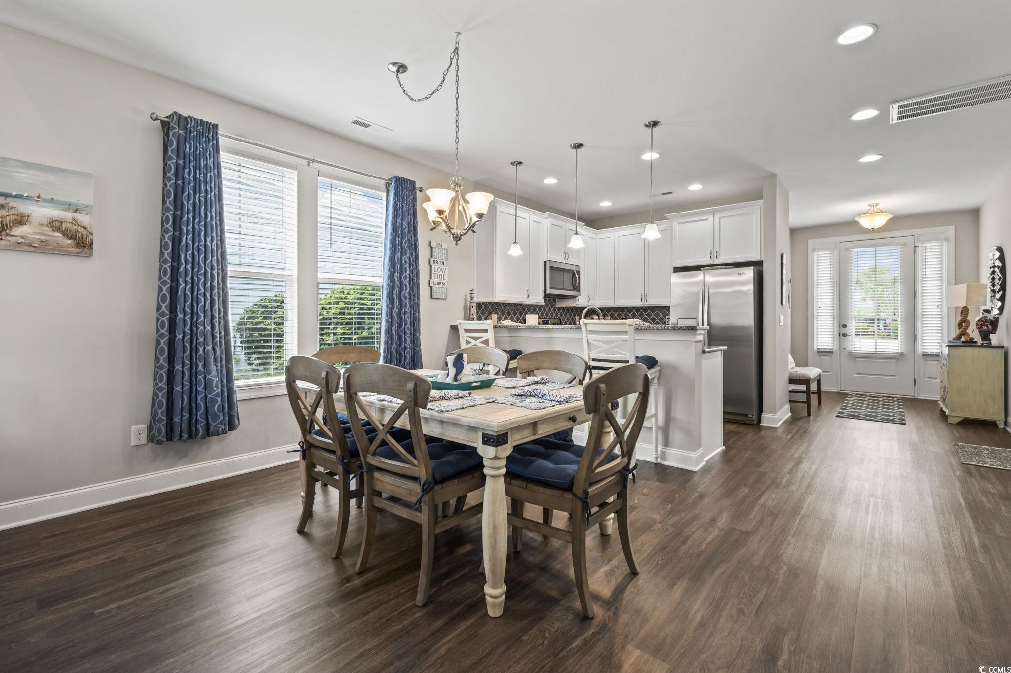 Myrtle Beach, South Carolina, 29582, United States, 3 Bedrooms Bedrooms, ,3 BathroomsBathrooms,Residential,For Sale,1944922