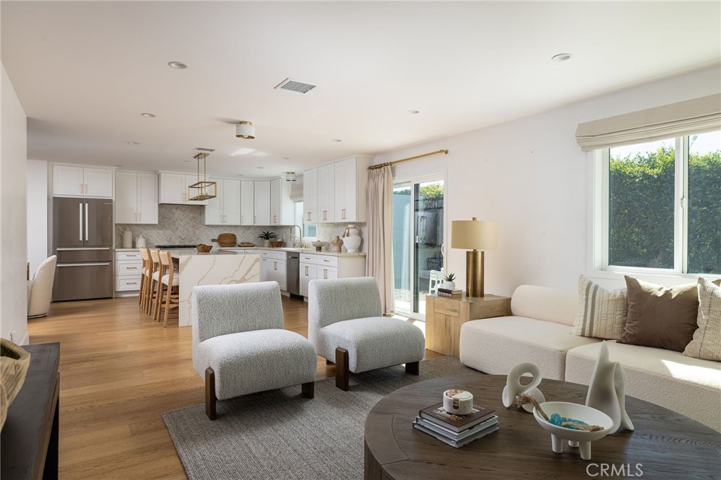 Seal Beach, California, 90740, United States, 5 Bedrooms Bedrooms, ,3 BathroomsBathrooms,Residential,For Sale,1988000