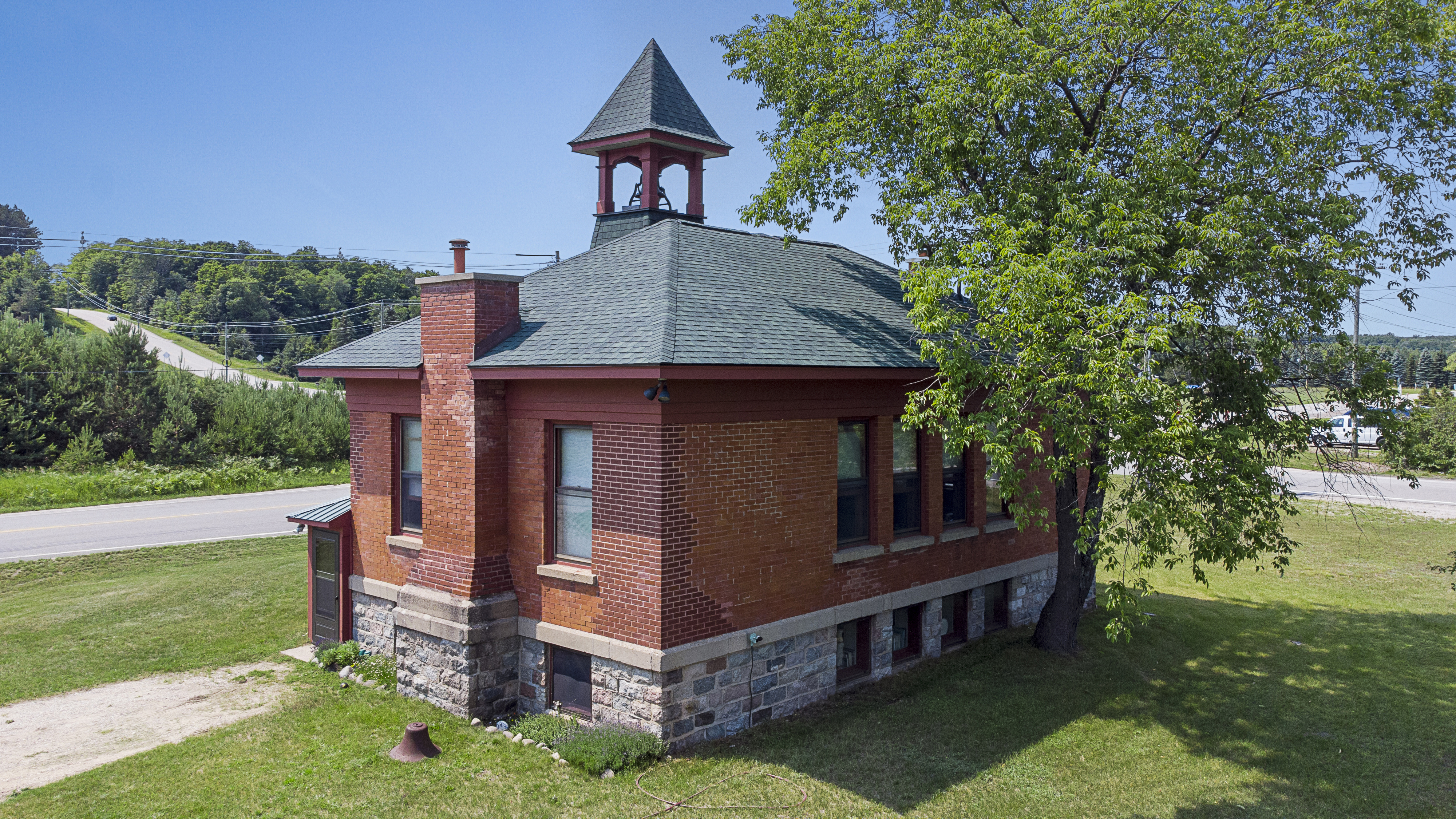  Historic Renovated School House - 物件實景
