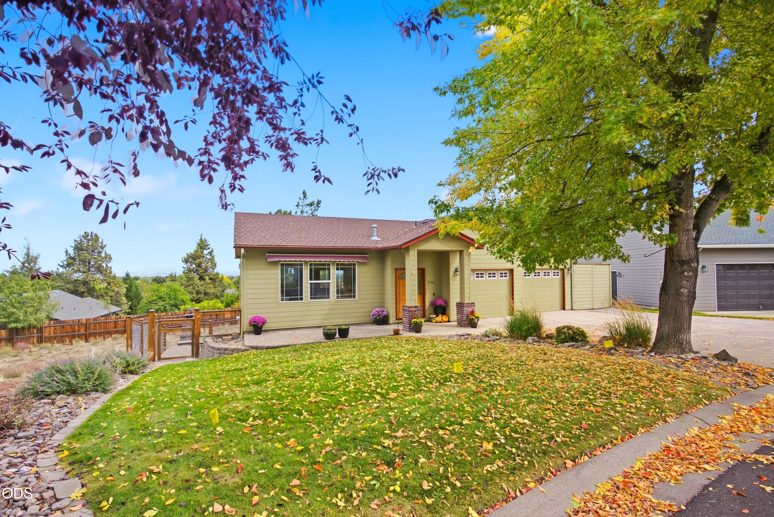 32nd St, Redmond, OR 97756