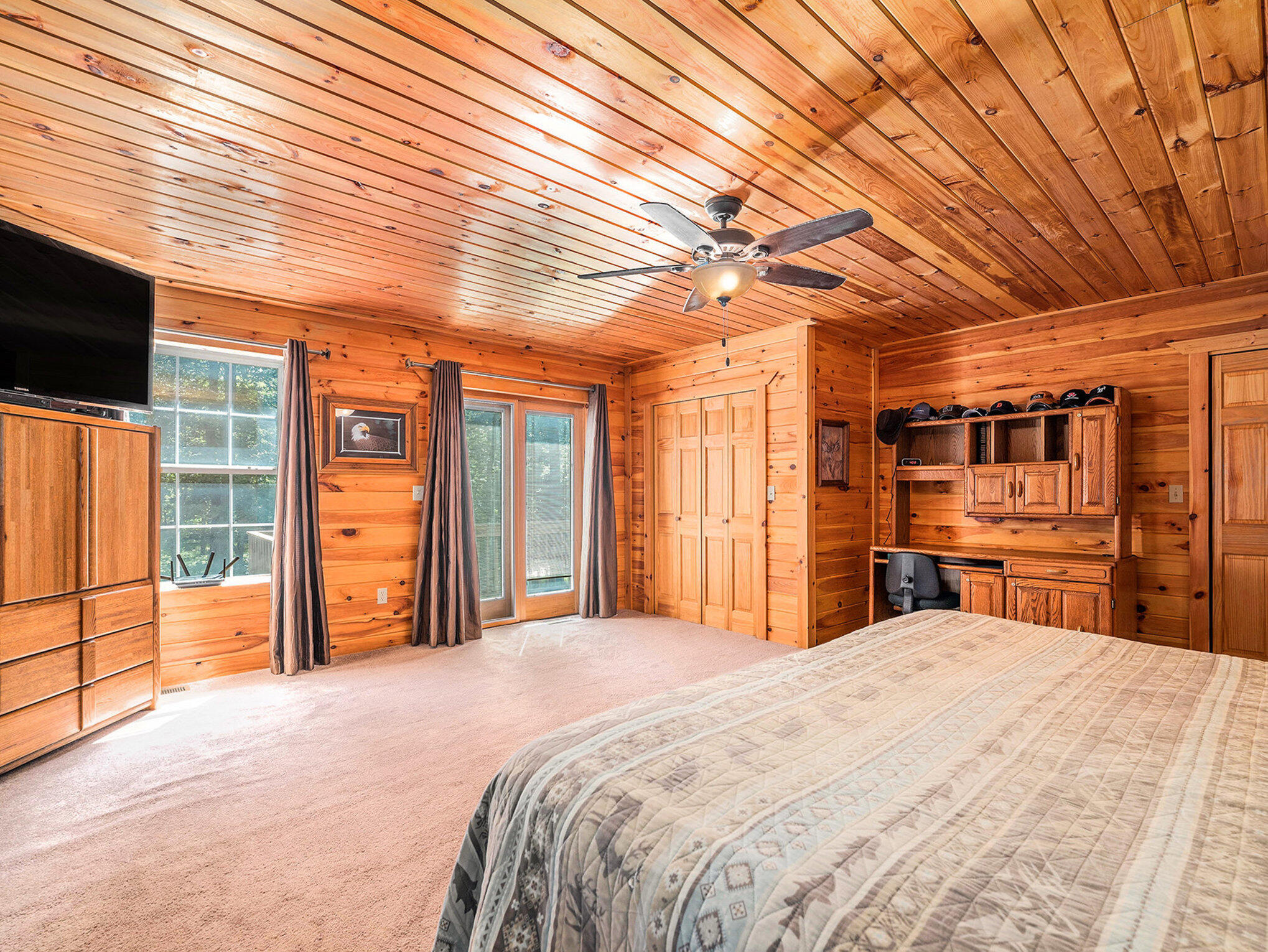 Manistee, Michigan, 49660, United States, 2 Bedrooms Bedrooms, ,2 BathroomsBathrooms,Residential,For Sale,1896192