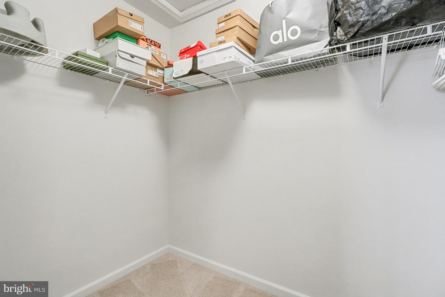 York, Pennsylvania, 17403, United States, 5 Bedrooms Bedrooms, ,6 BathroomsBathrooms,Residential,For Sale,2003251