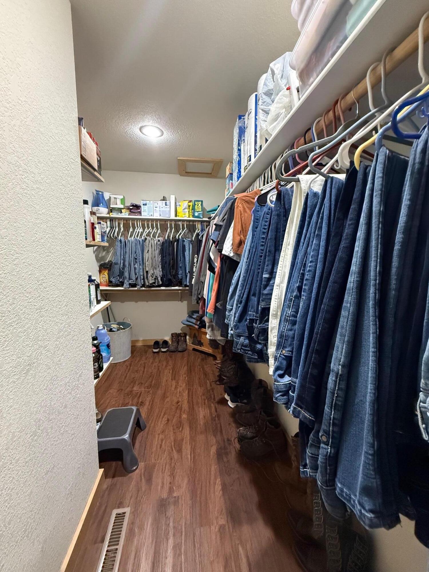 Norwood, Missouri, 65717, United States, 3 Bedrooms Bedrooms, ,3 BathroomsBathrooms,Residential,For Sale,2006315