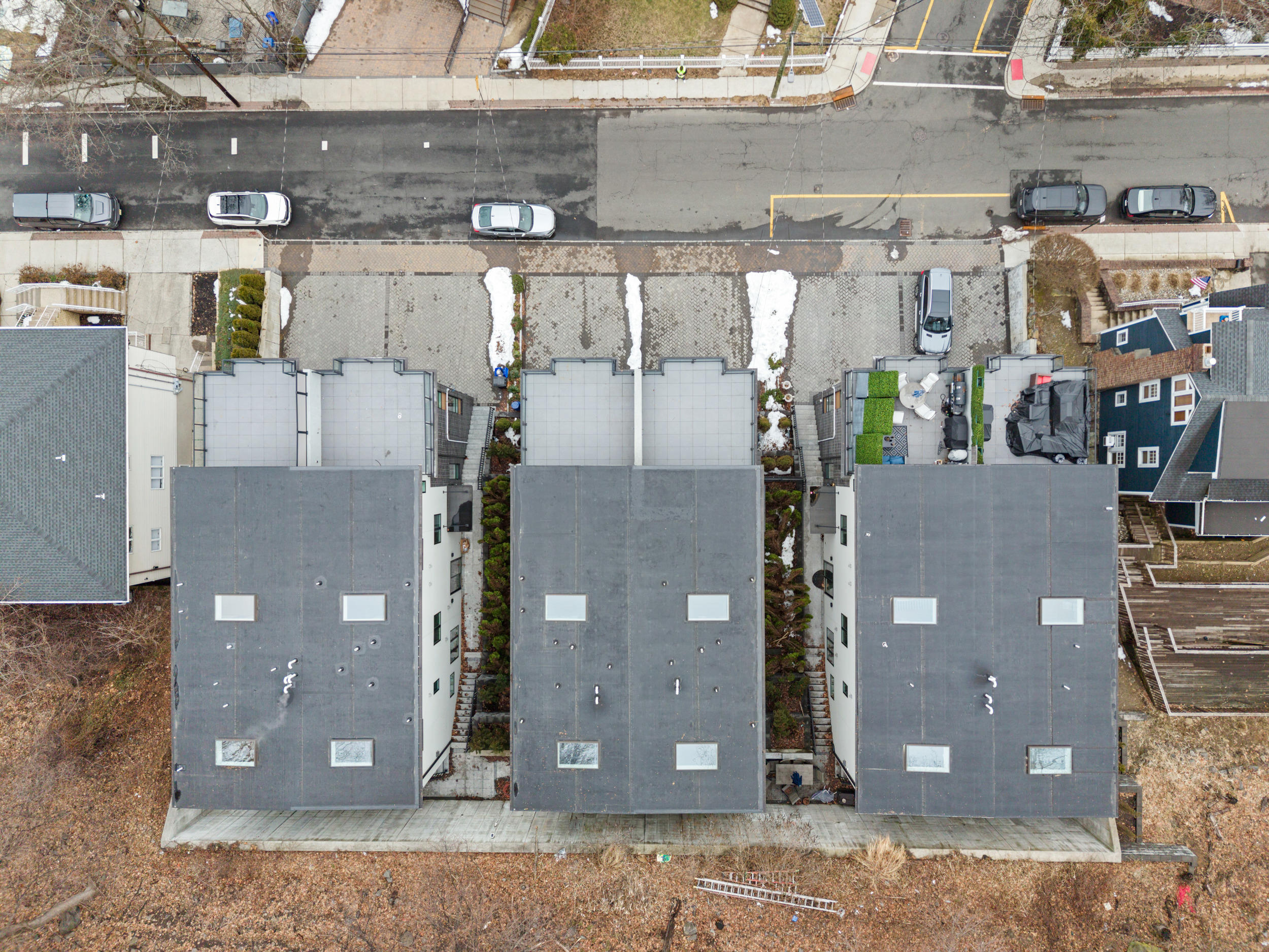  712 Undercliff Avenue, Edgewater, NJ, 07020 - 物件實景