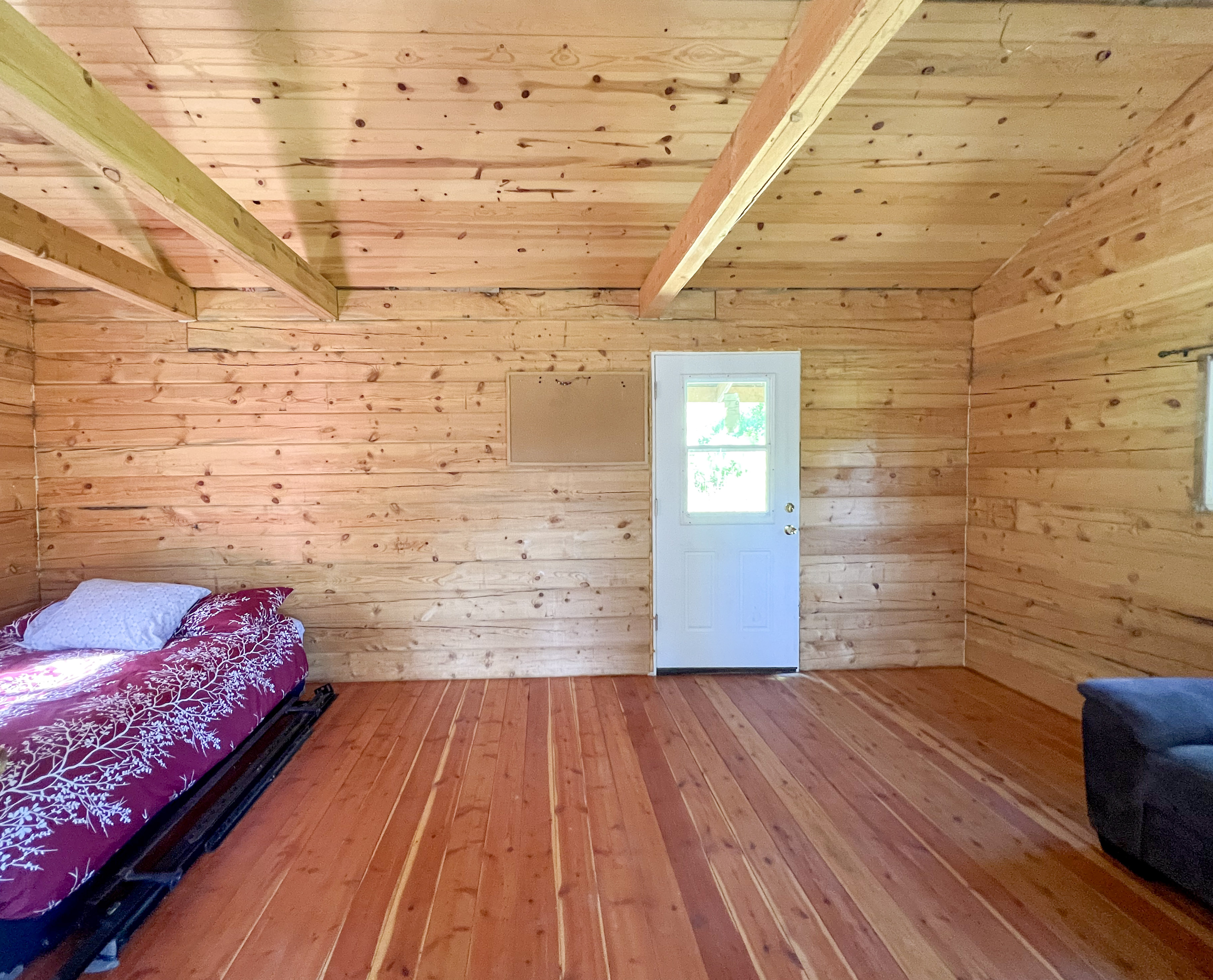 Colville, Washington, 99114, United States, 2 Bedrooms Bedrooms, ,2 BathroomsBathrooms,Residential,For Sale,1928739