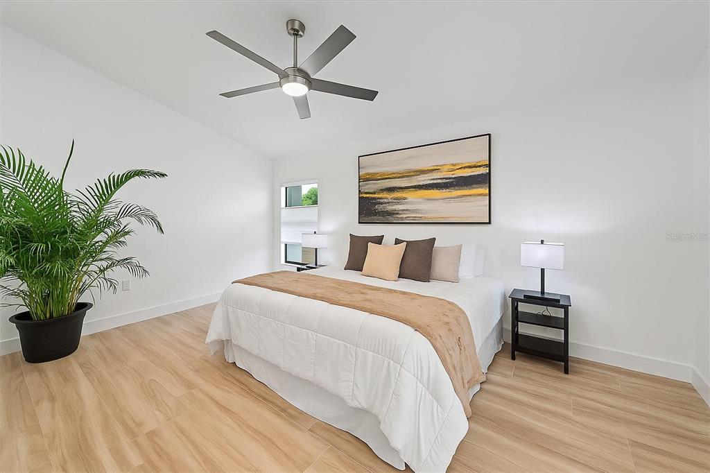 Sarasota, Florida, 34231, United States, 3 Bedrooms Bedrooms, ,2 BathroomsBathrooms,Residential,For Sale,1987968