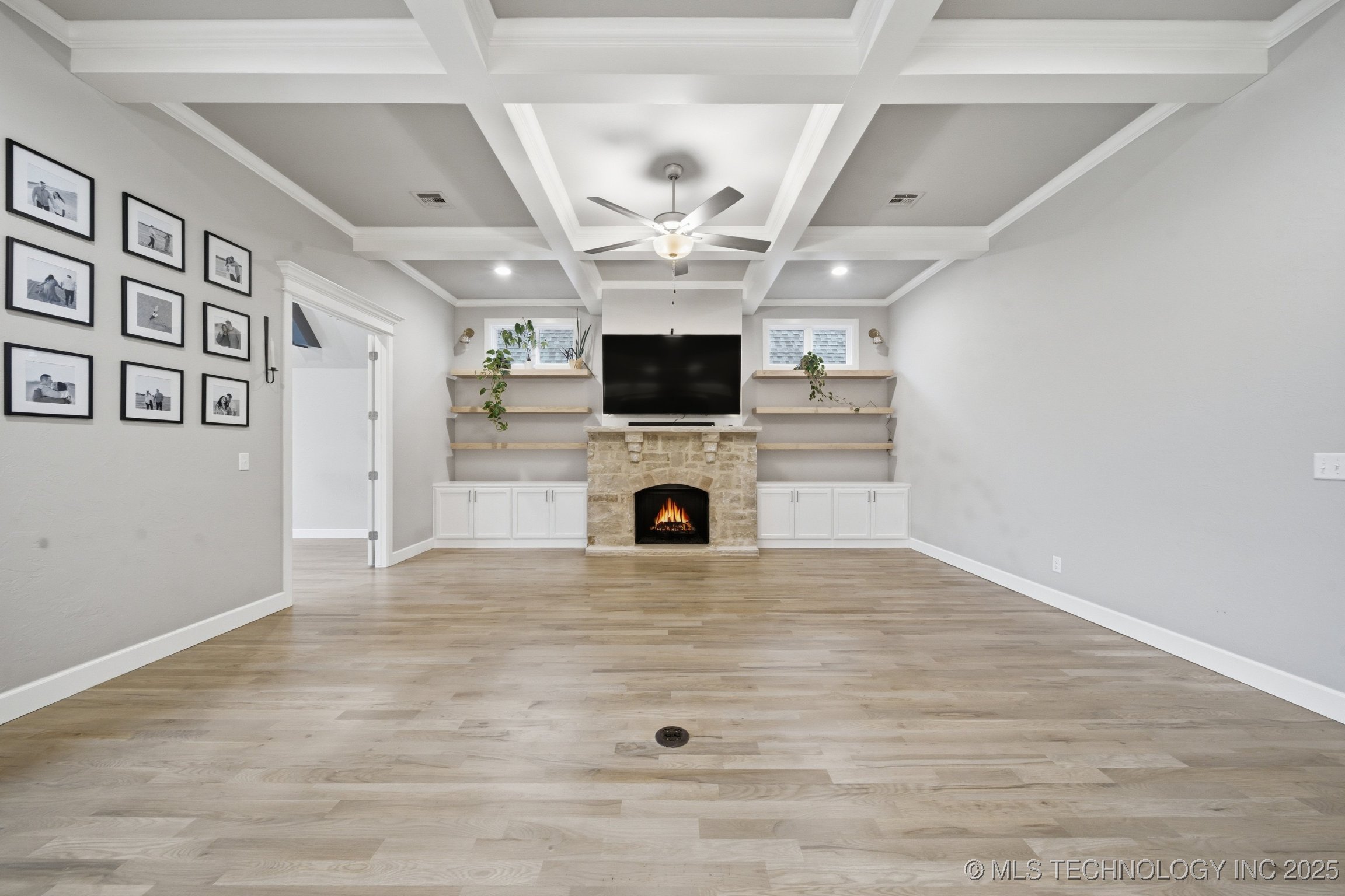 Owasso, Oklahoma, 74055, United States, 3 Bedrooms Bedrooms, ,3 BathroomsBathrooms,Residential,For Sale,1996911