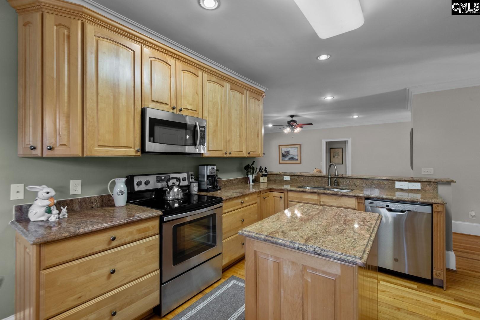 Chapin, South Carolina, 29036, United States, 4 Bedrooms Bedrooms, ,4 BathroomsBathrooms,Residential,For Sale,2008969