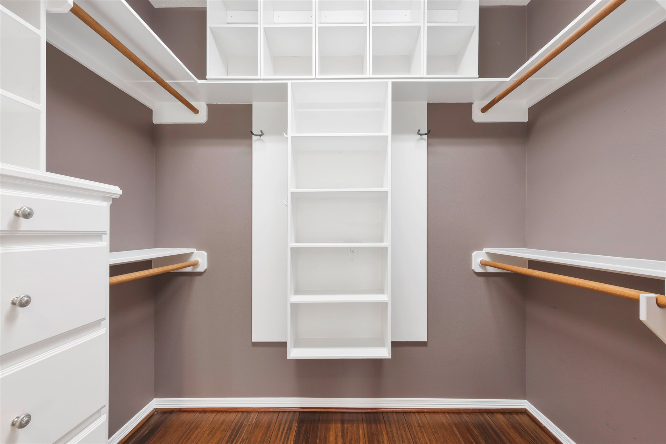  5106 Bellerive Bend Drive - 物件實景