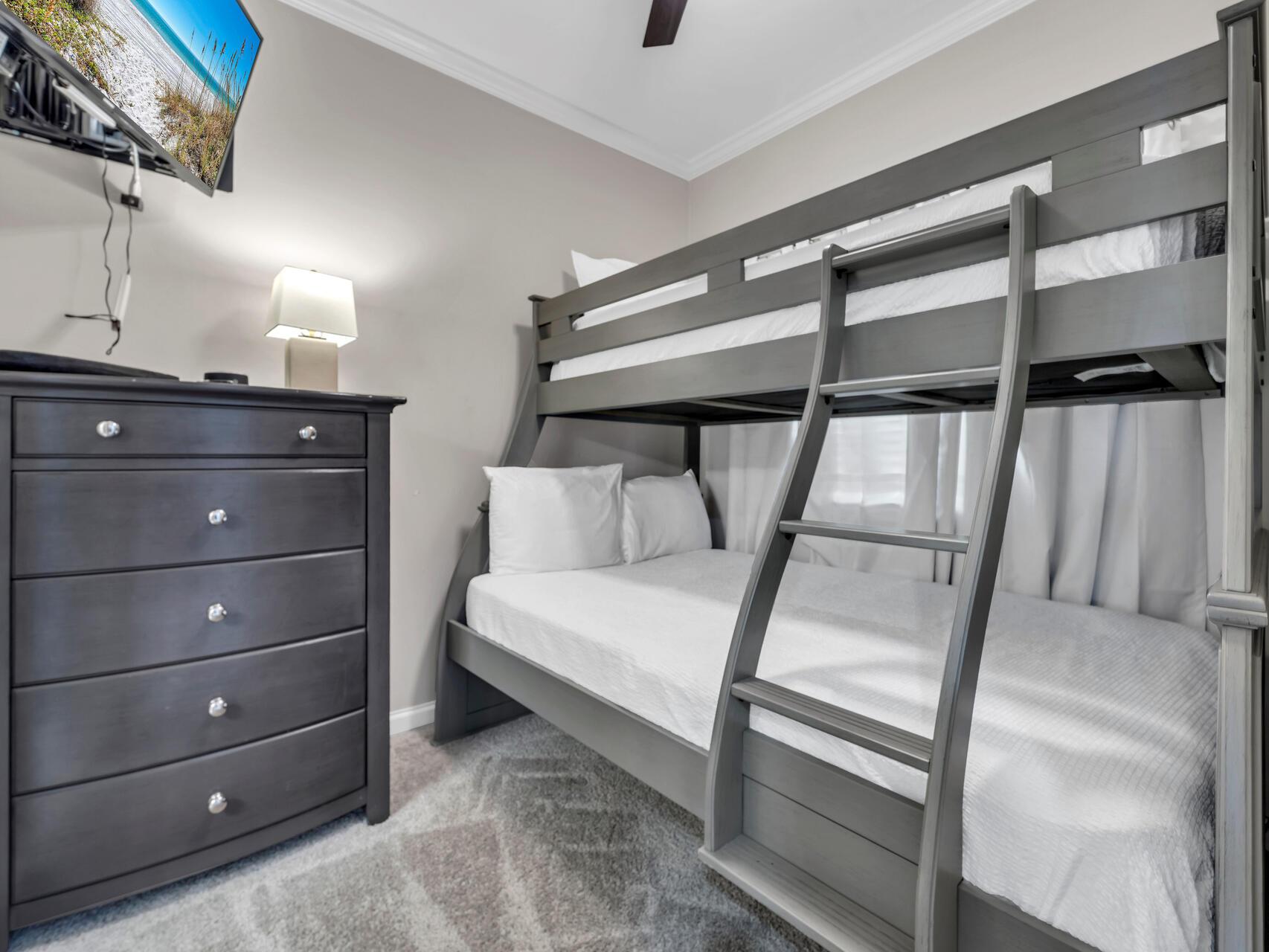 Destin, Florida, 32541, United States, 2 Bedrooms Bedrooms, ,2 BathroomsBathrooms,Residential,For Sale,1924415